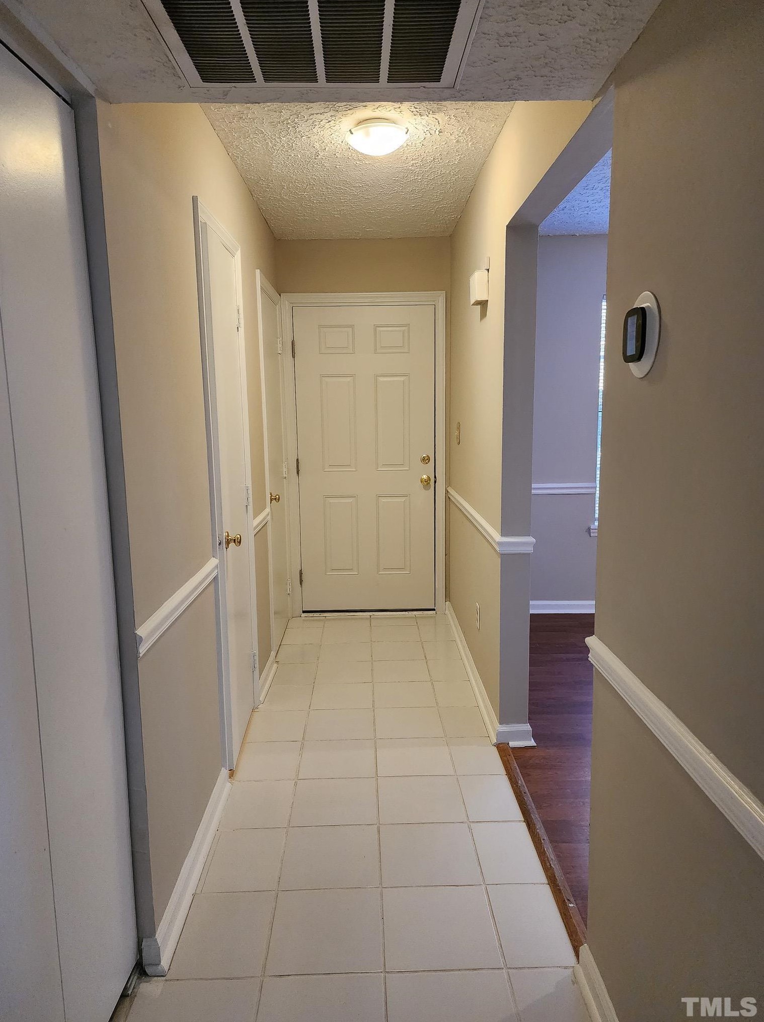 2729 Goshawk Ln, Raleigh, NC 27603