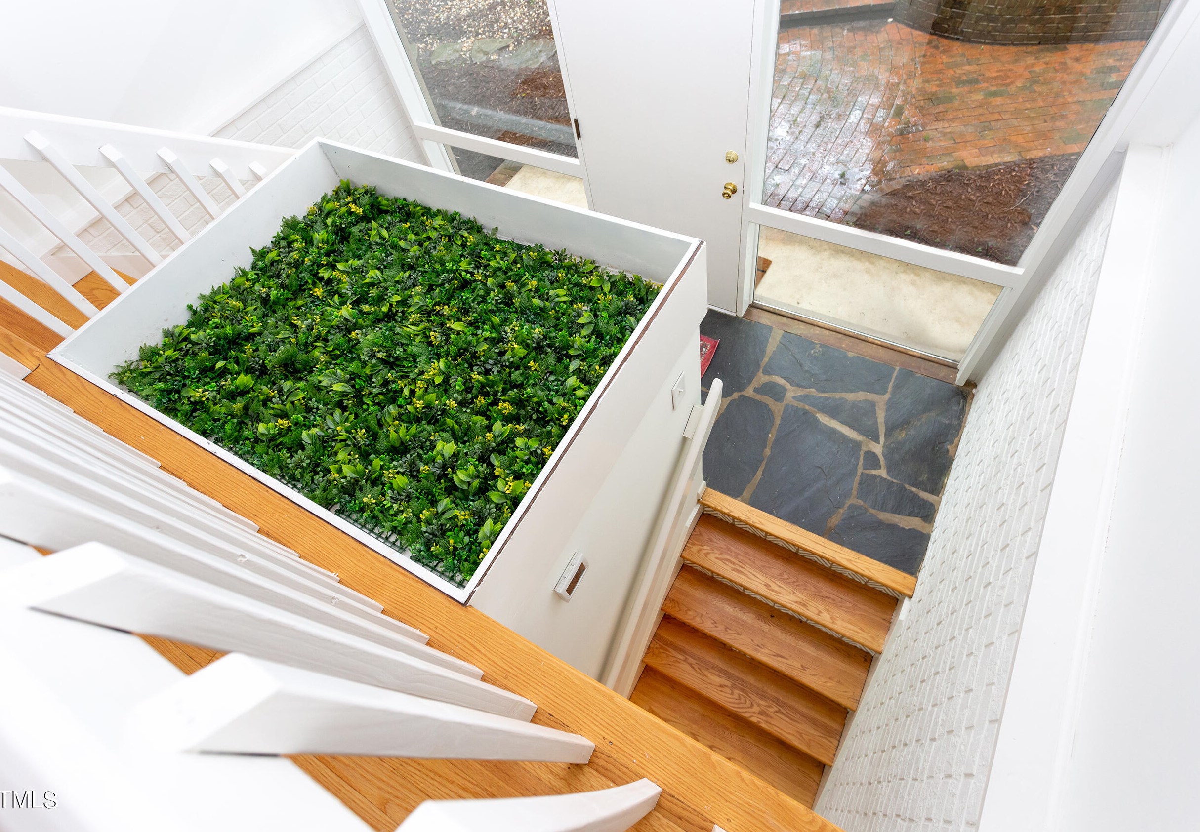 616 Beechtree Ct, Chapel Hill NC 27514-6702 exterior