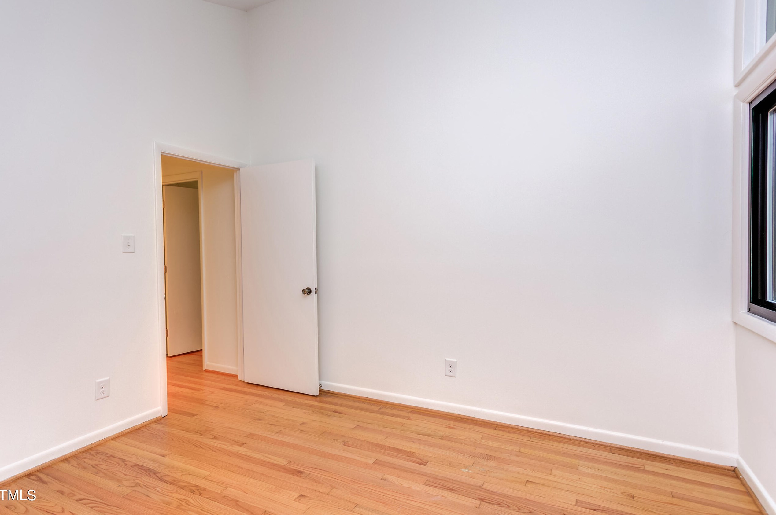 616 Beechtree Ct, Chapel Hill NC 27514-6702 exterior