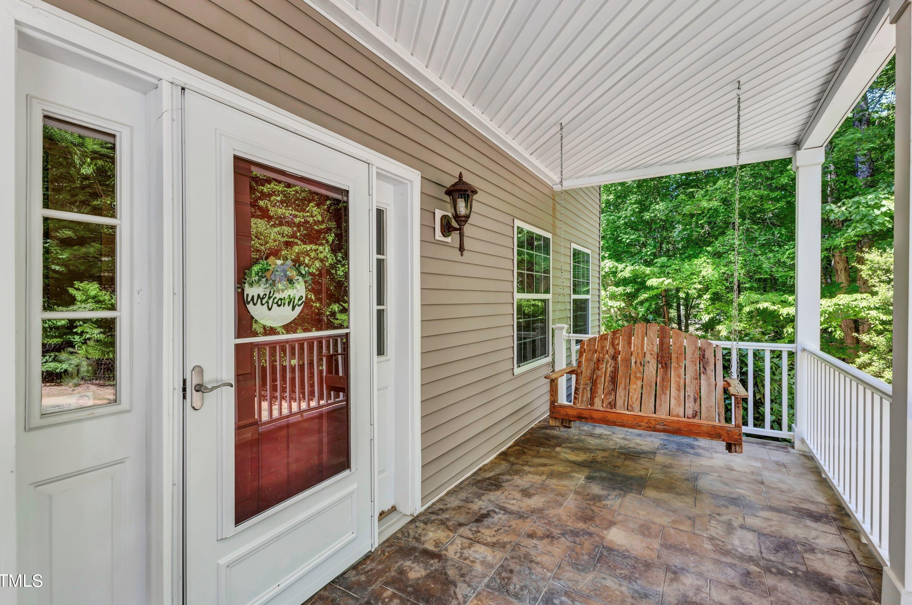 129 Country Brook Ln, Youngsville, NC 27596-9758