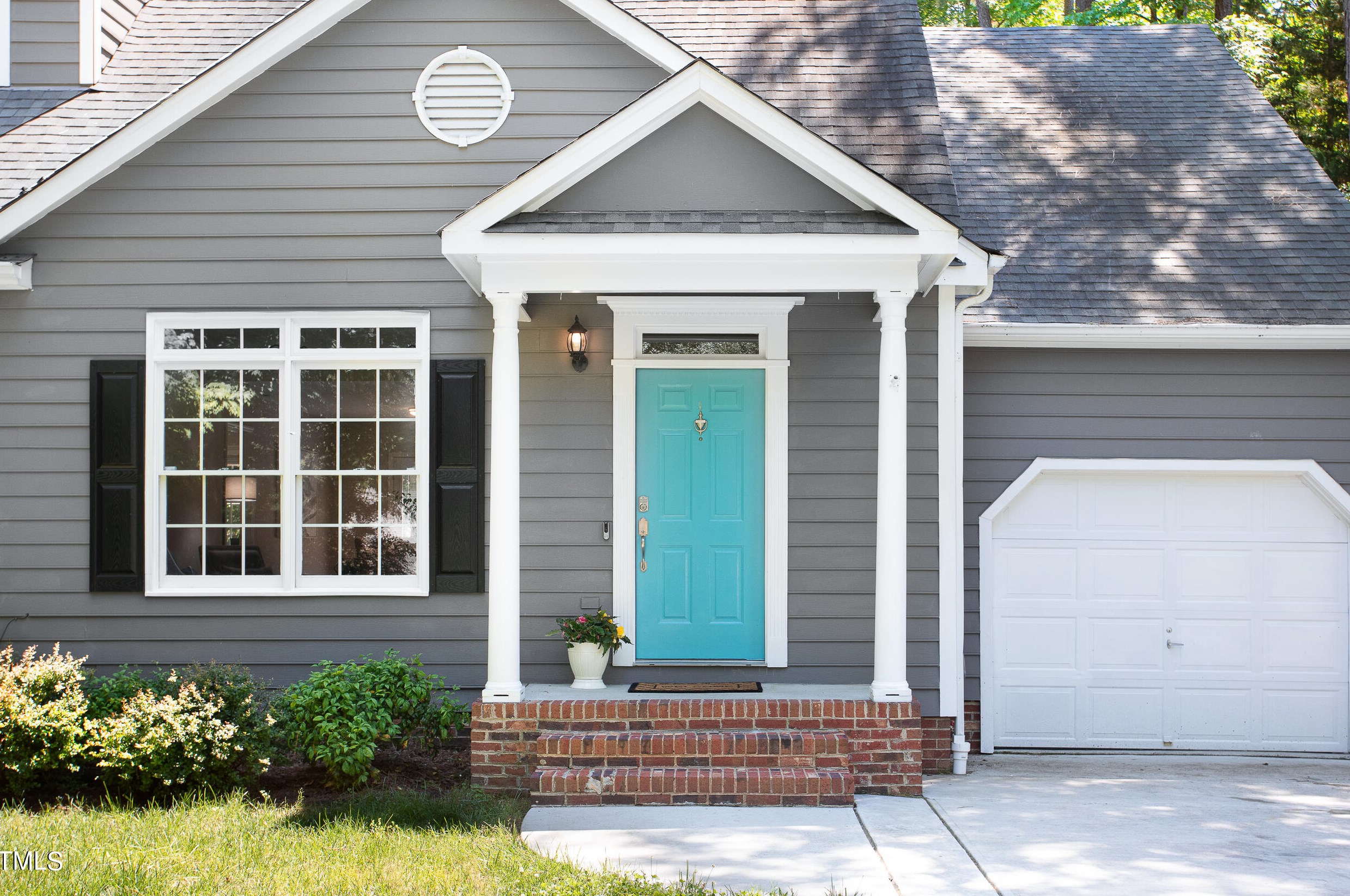 2002 Fountain Ridge Rd, Chapel Hill, NC 27517