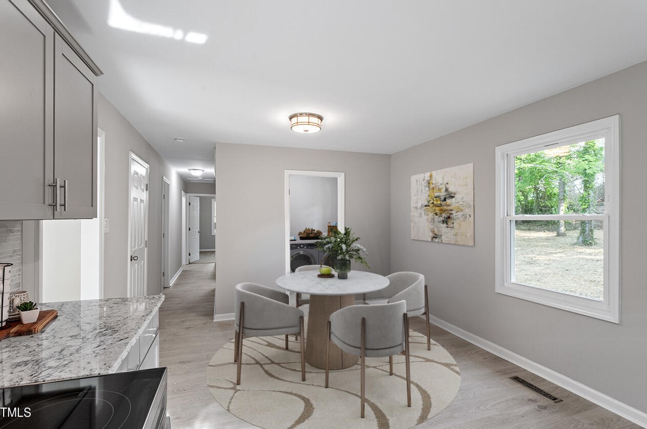 2606 Glenbrook Dr, Durham NC  27704-4601 exterior