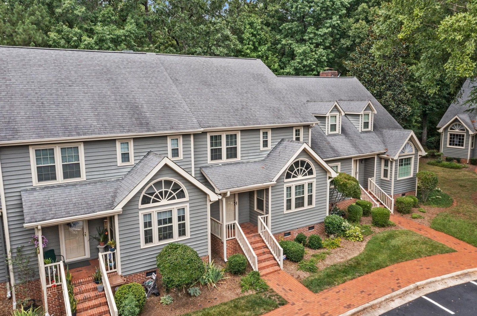 105 Pebble Loch Ln, Cary, NC 27518