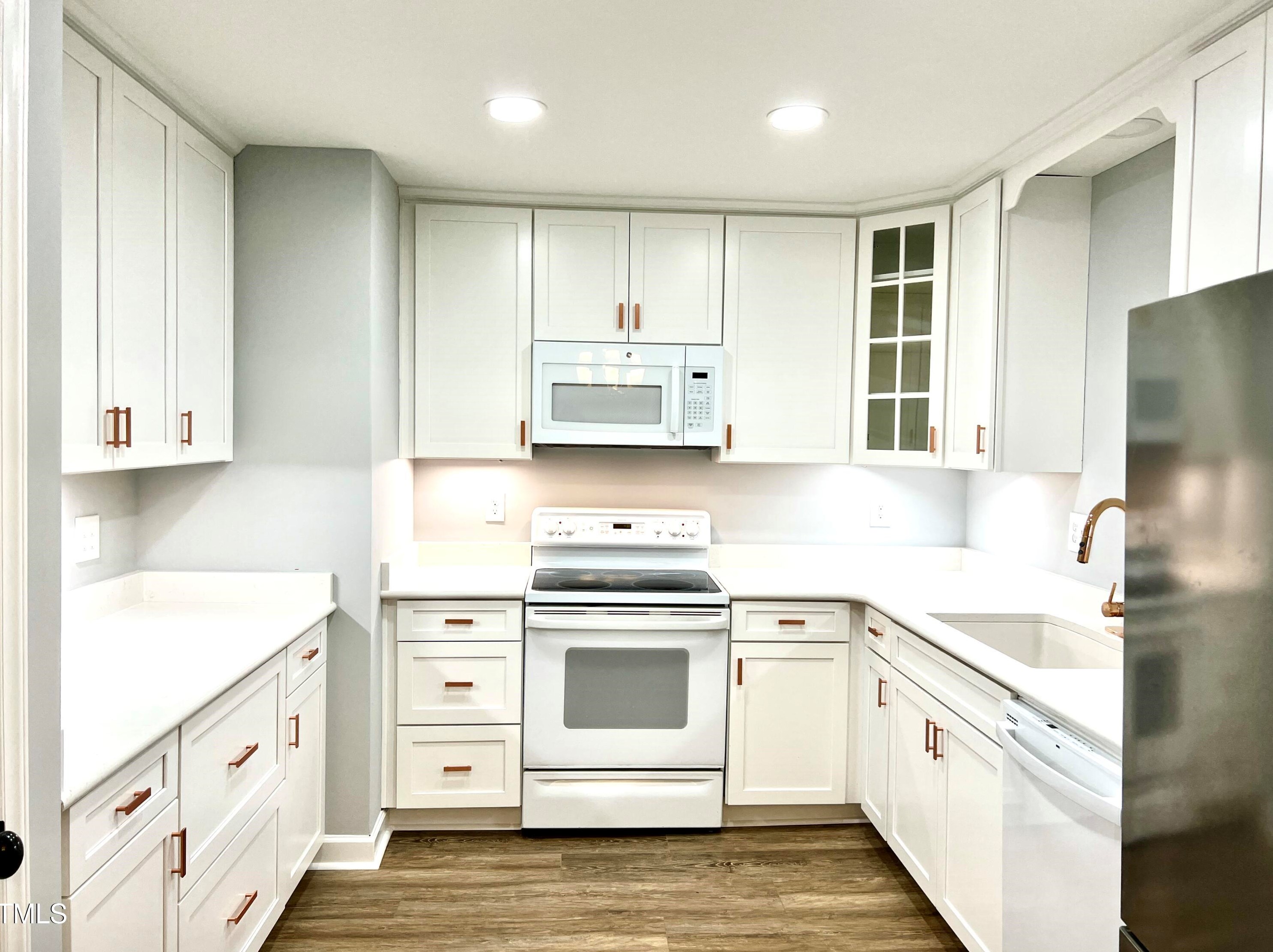 5008 Flint Ridge Pl, Raleigh, NC 27609-0046