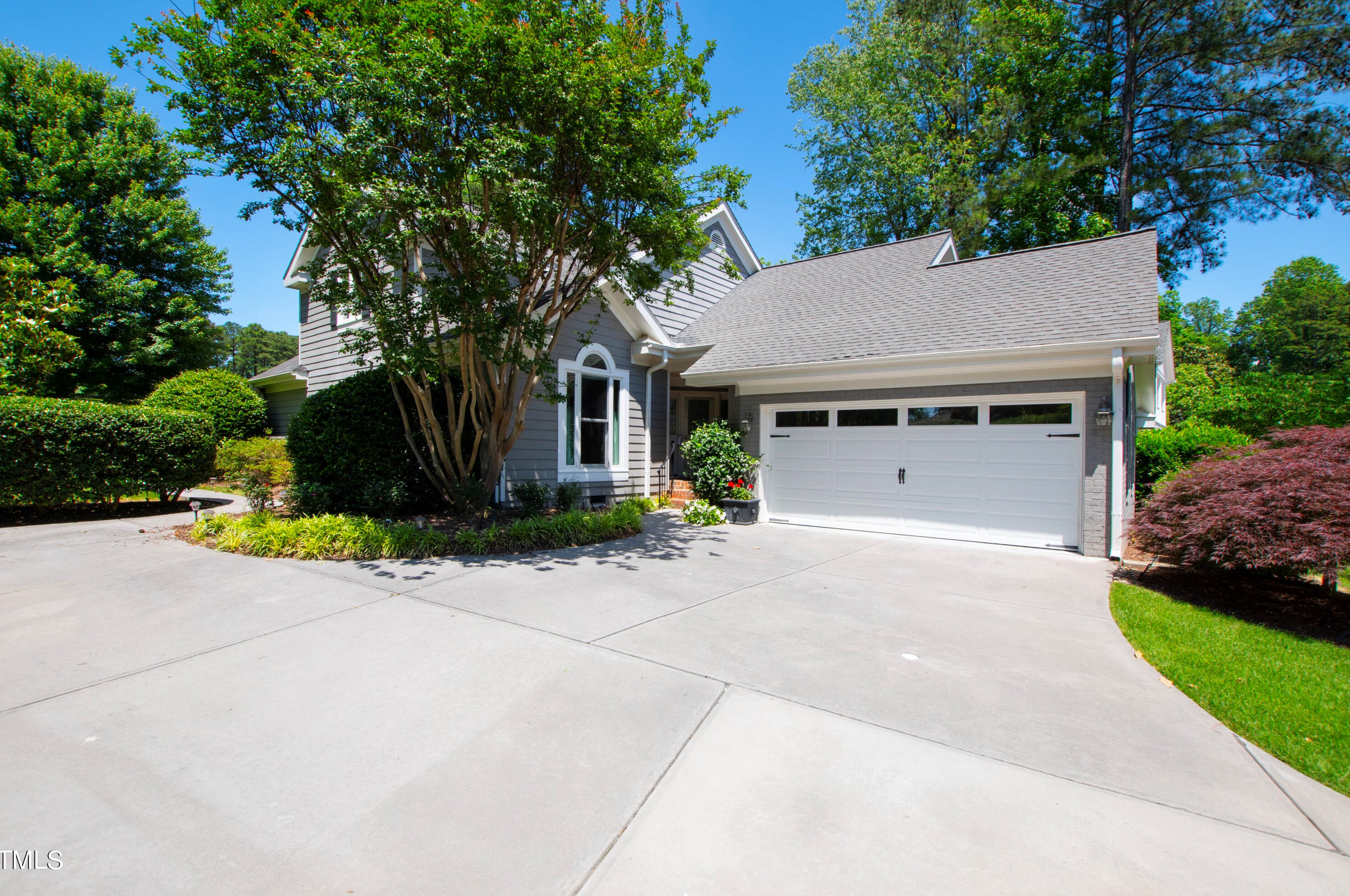 1605 Quaker Ridge Pt, Raleigh, NC 27615-5456