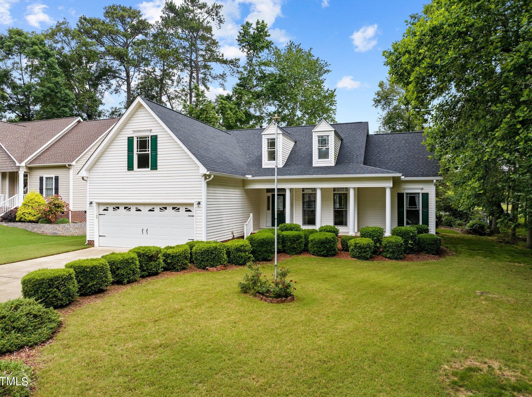 957 Glenmacie Dr, Fuquay Varina, NC 27526-5136