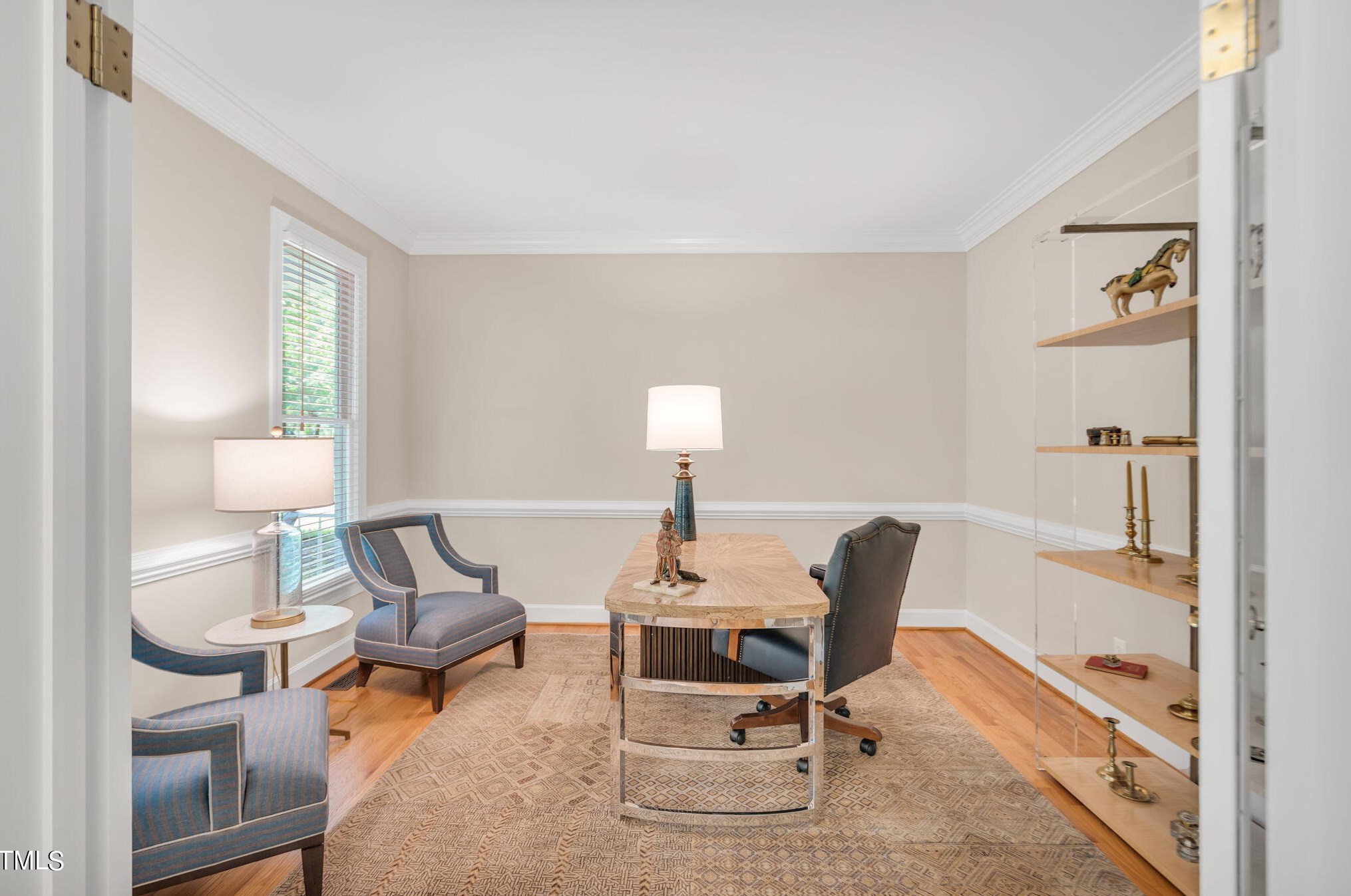 204 Stratford Dr, Chapel Hill NC exterior