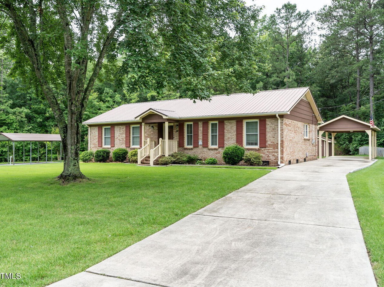 4926 Mccormick Rd, Durham, NC 27713-2336