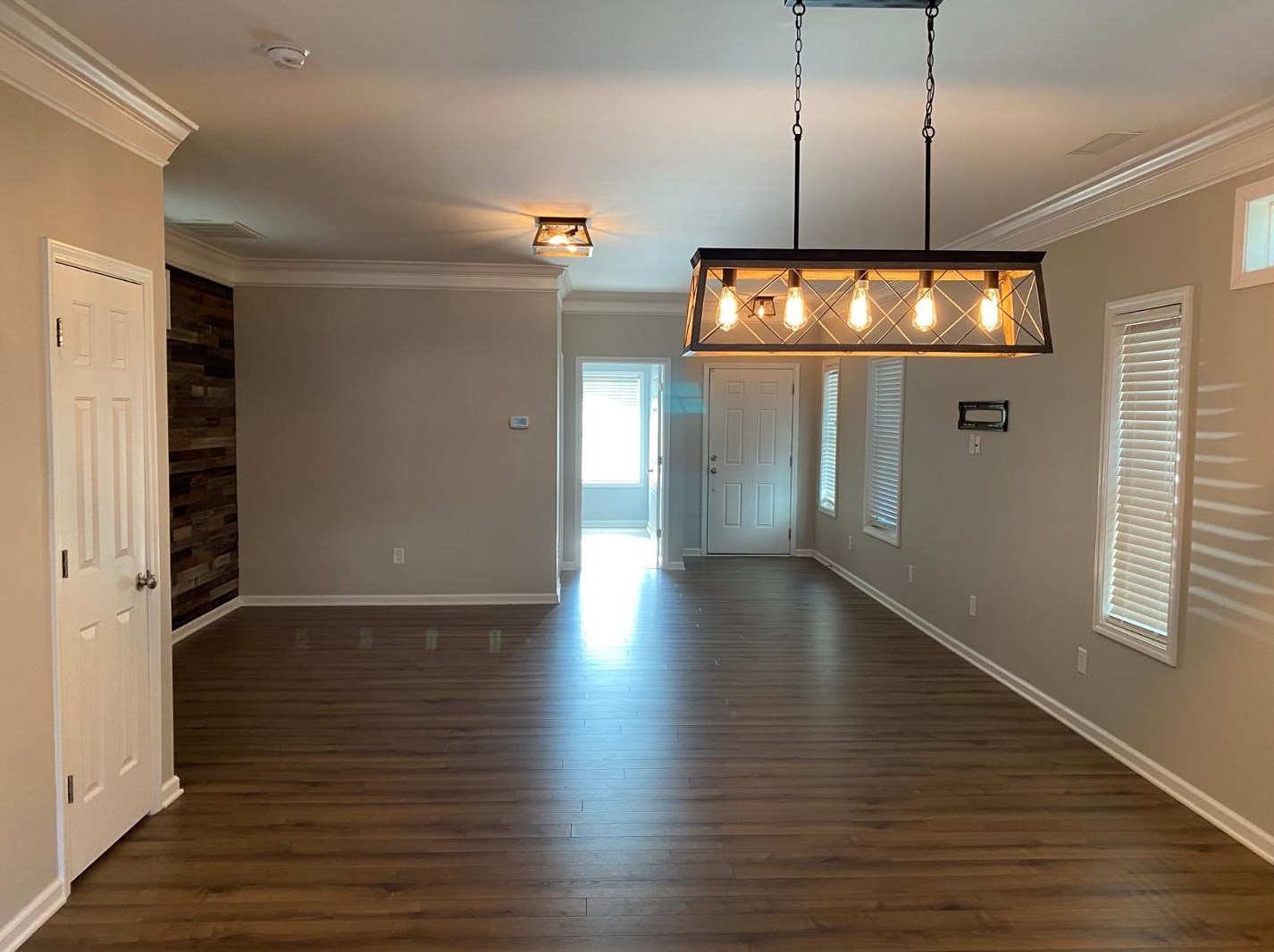 975 Branch Line Ln, Apex, NC 27502