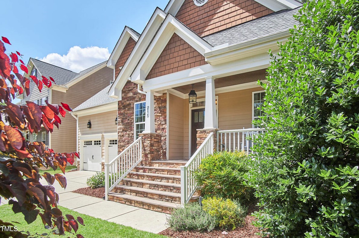 215 Kinsale Dr, Chapel Hill, NC 27517