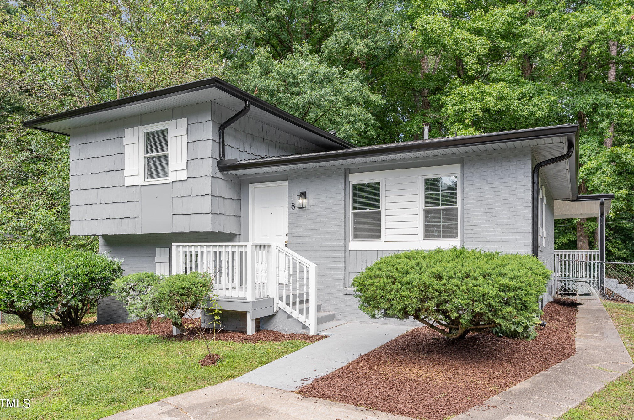 18 Durante Pl, Durham, NC 27704-3350