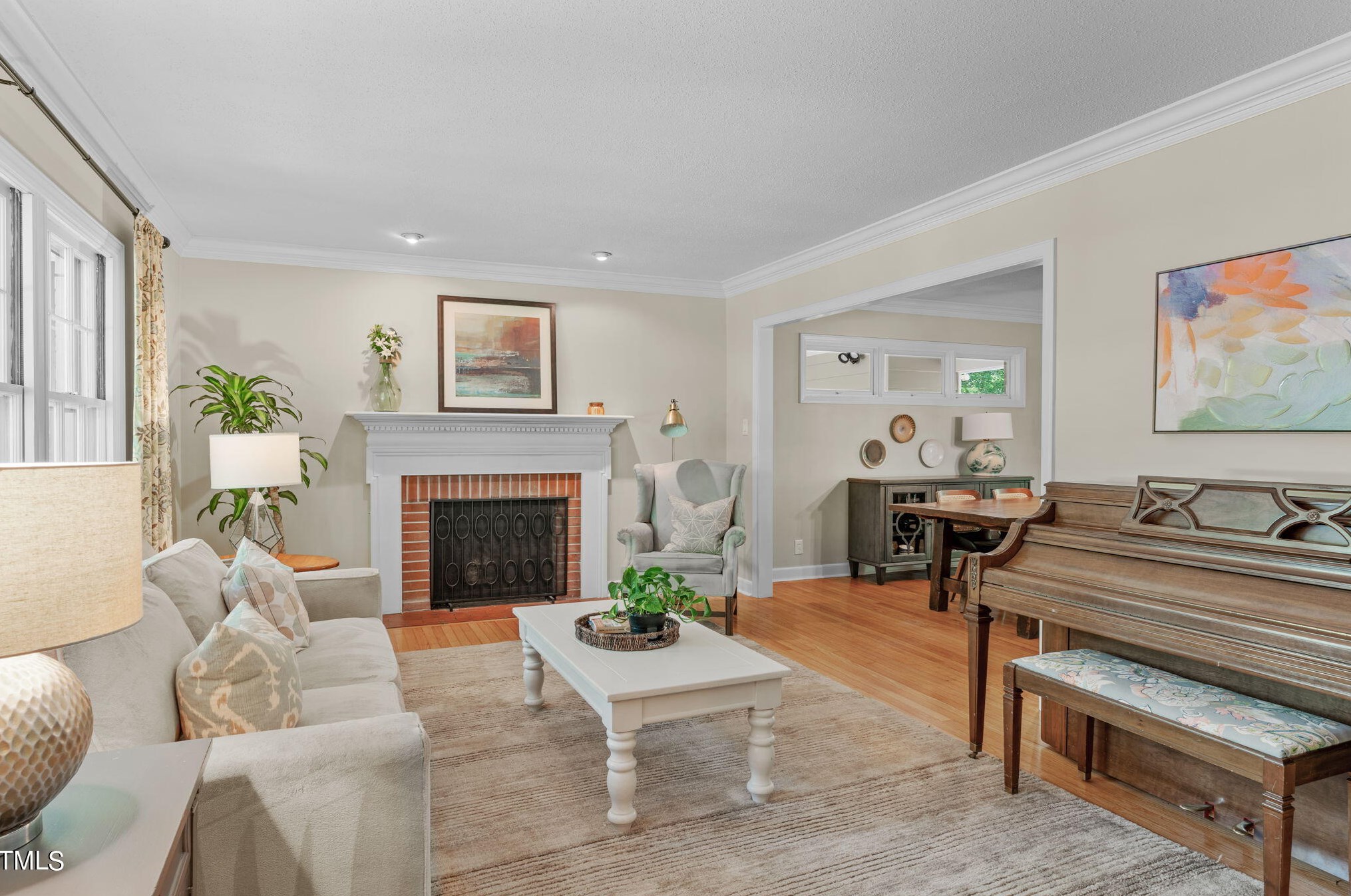 64 Kimberly Dr, Durham NC  27707-5418 exterior