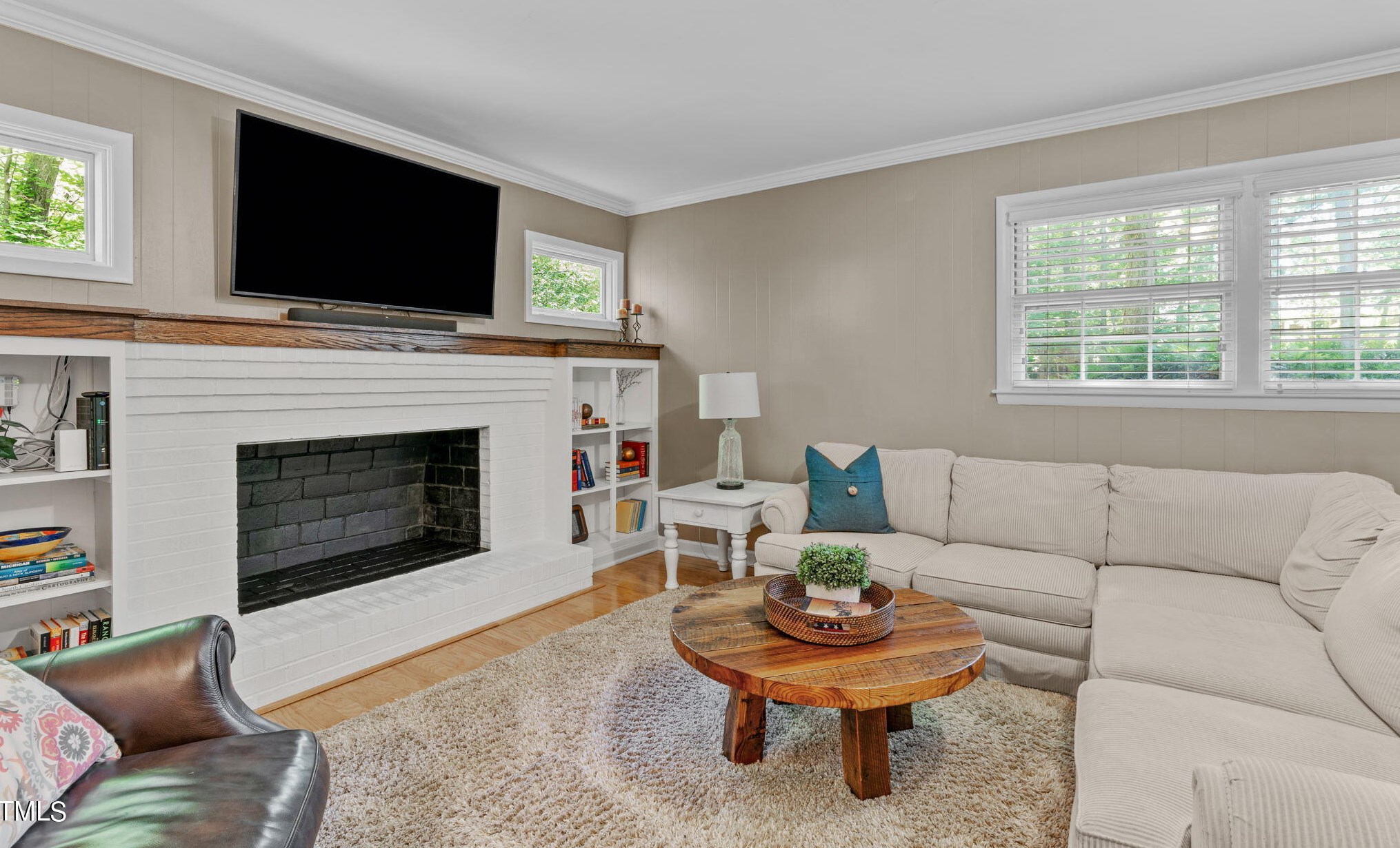 64 Kimberly Dr, Durham NC  27707-5418 exterior