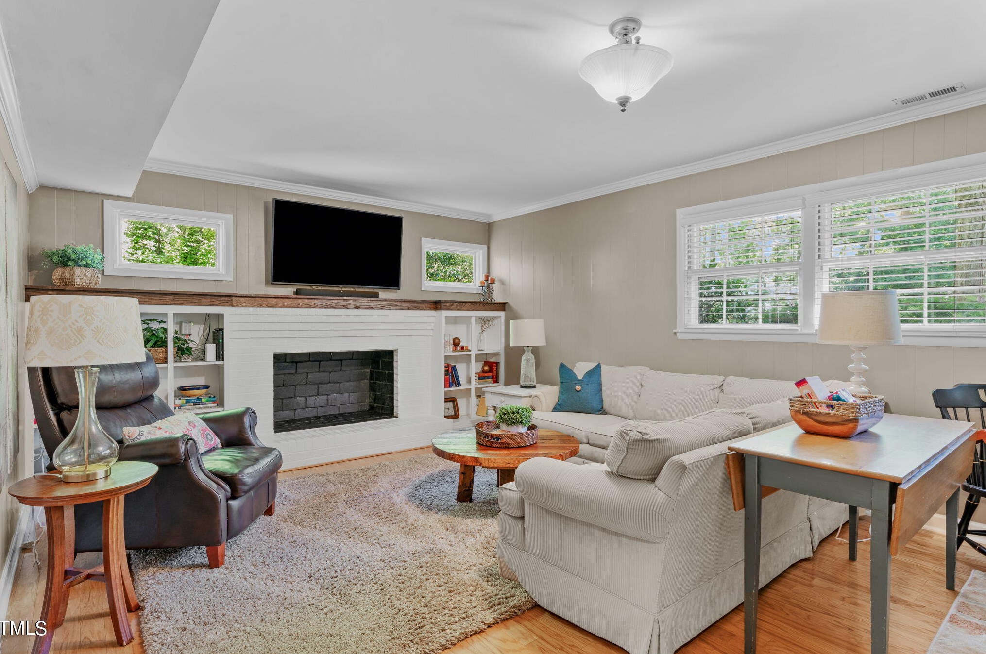 64 Kimberly Dr, Durham NC  27707-5418 exterior