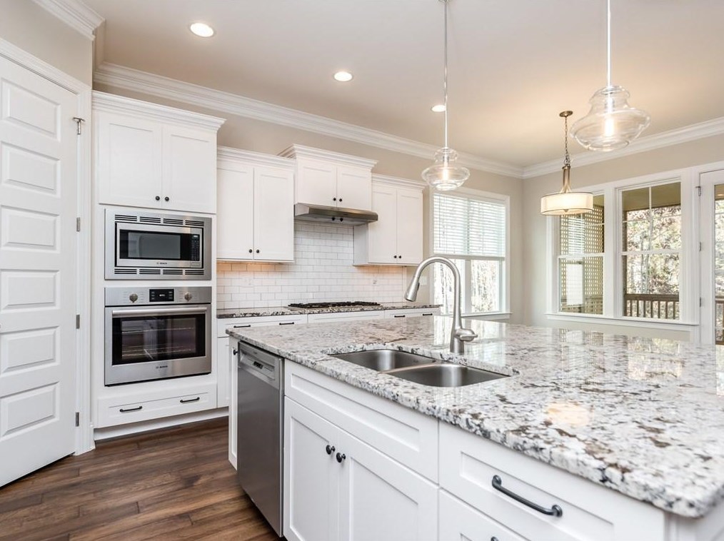 8055 Brandyapple Dr, Raleigh, NC 27615-4907