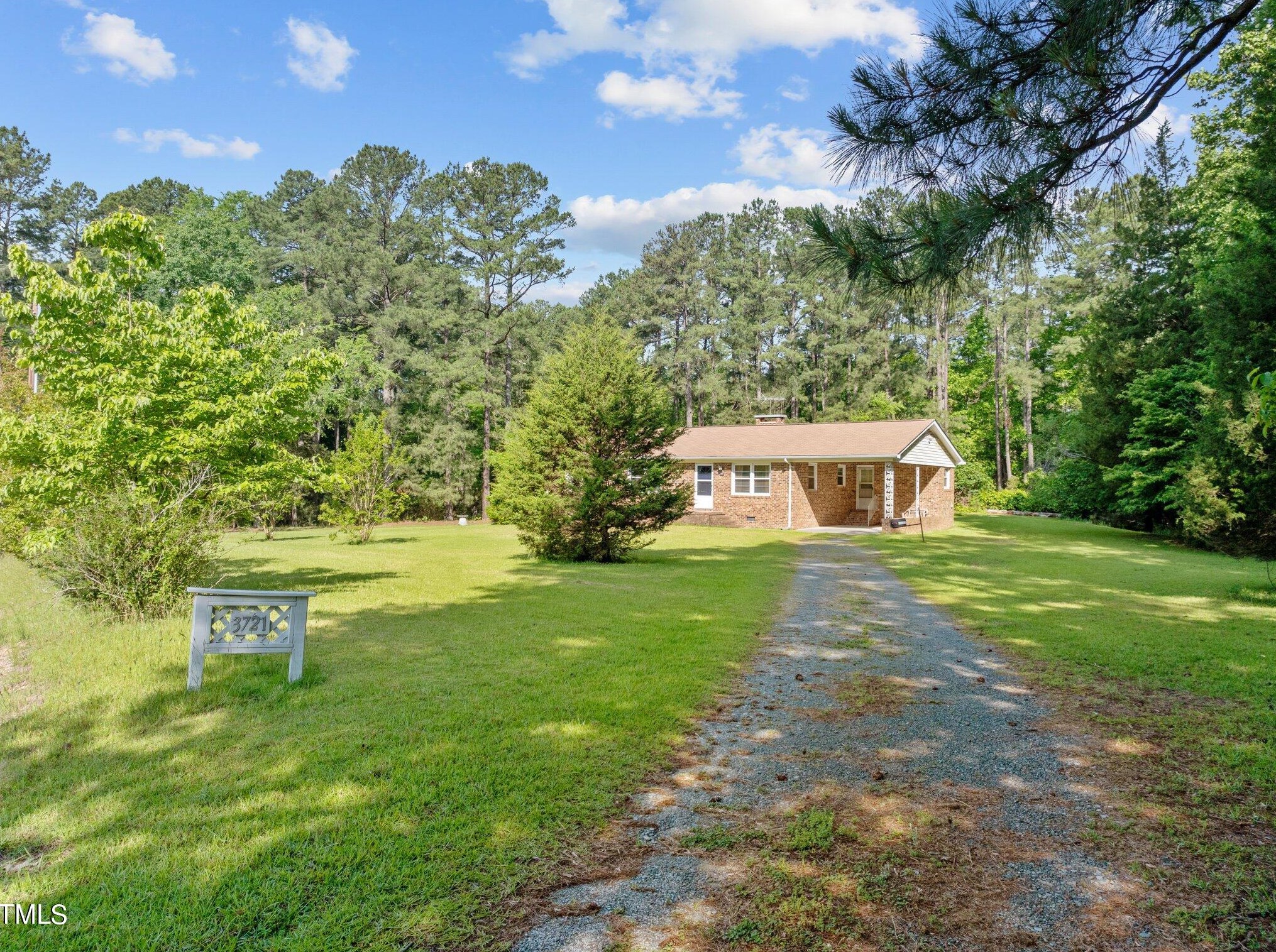 3721 Brightwood Ln, Durham, NC 27703-2805