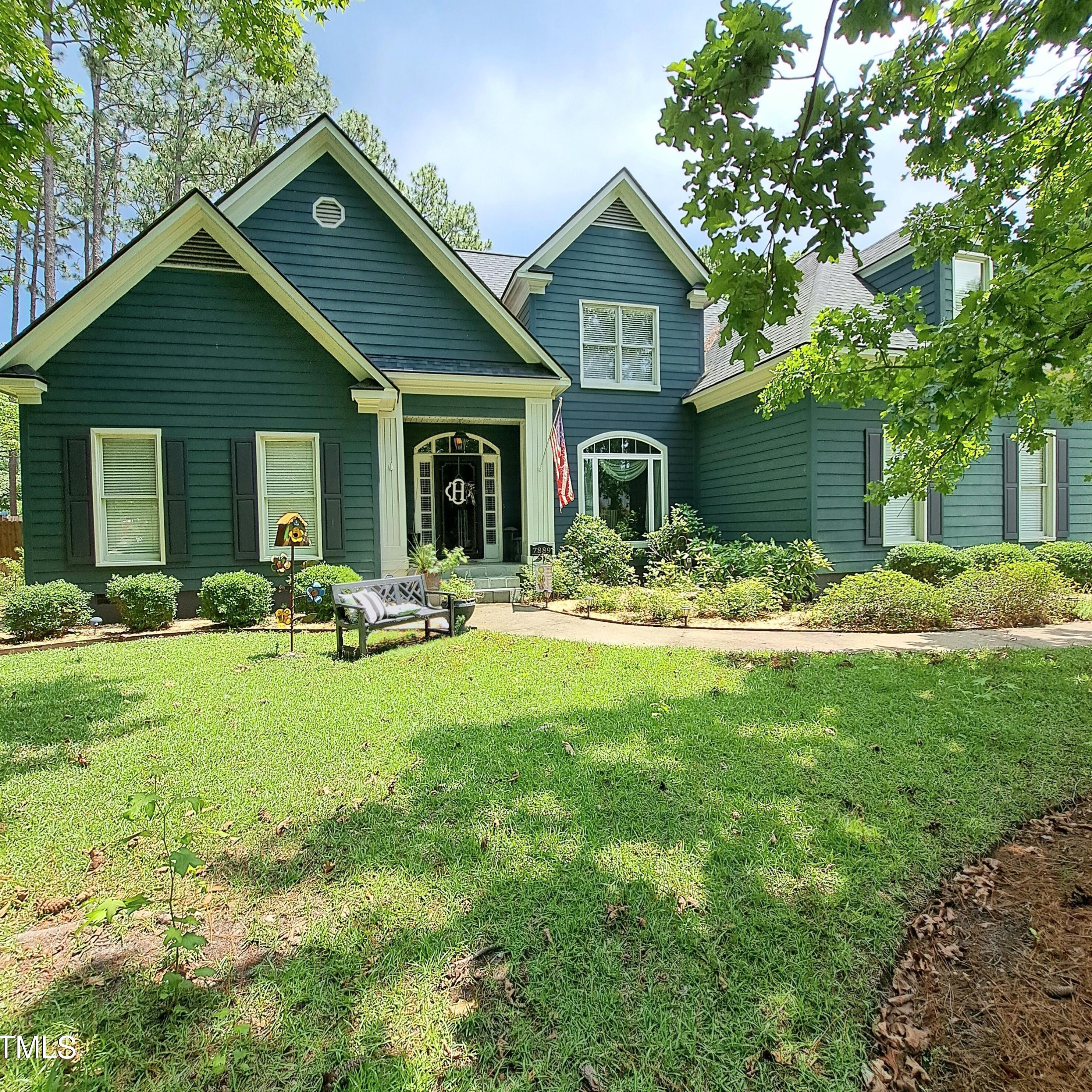 7889 Ancon Dr, Fayetteville, NC 28304-0430