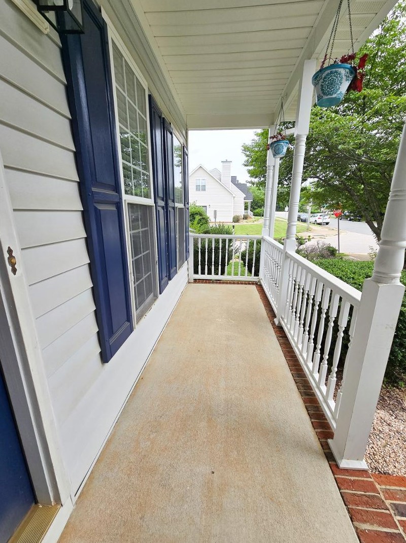 2633 Trailwood Hills Dr, Raleigh, NC 27603
