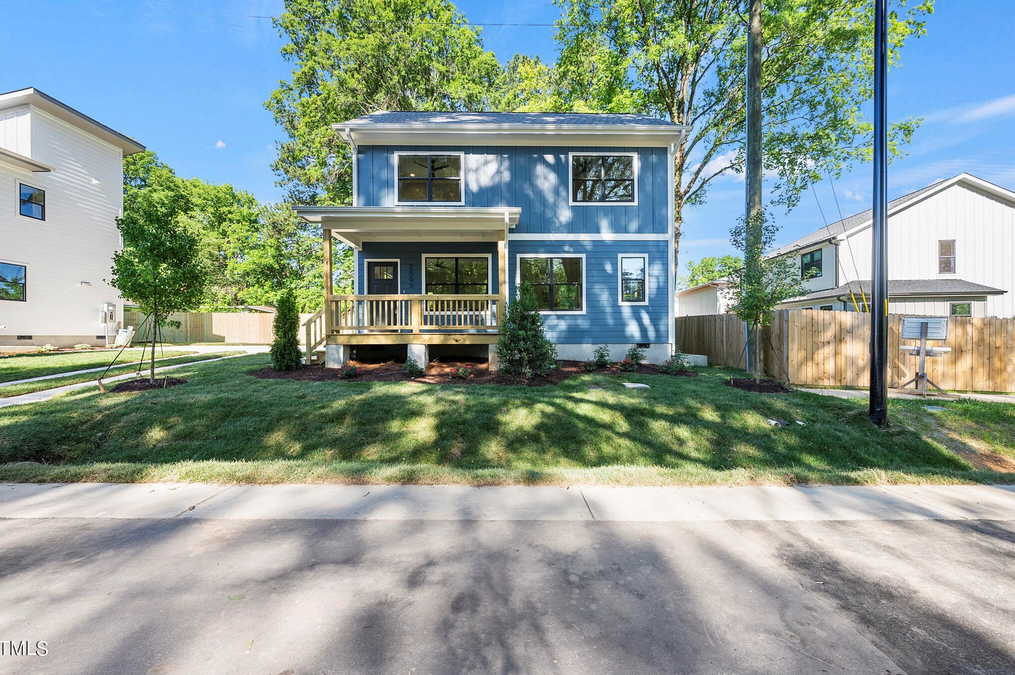 2505 Lednum St, Durham, NC 27704-3442
