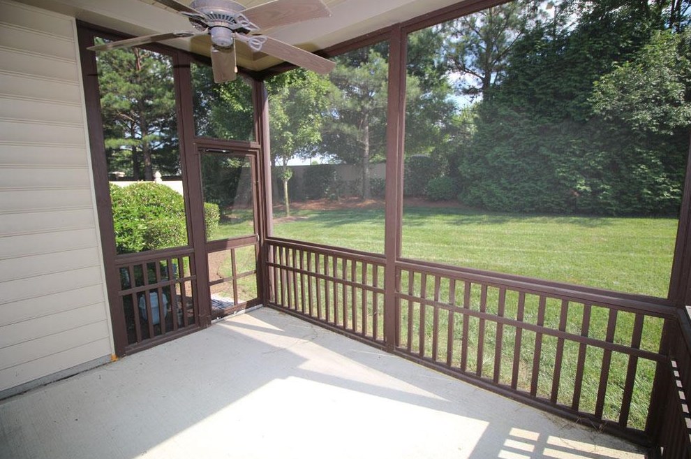 138 Sunstone Dr, Cary NC  27519-7029 exterior