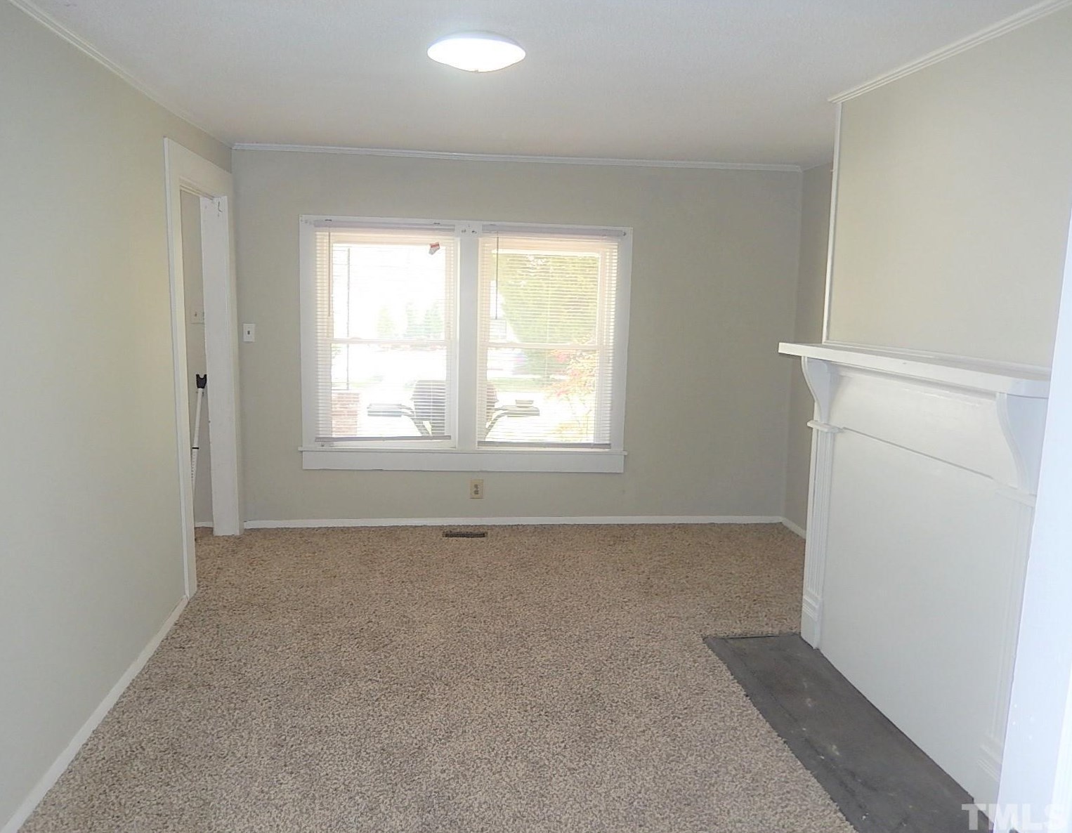 1015 Oberlin Rd, Raleigh NC  27605-1198 exterior
