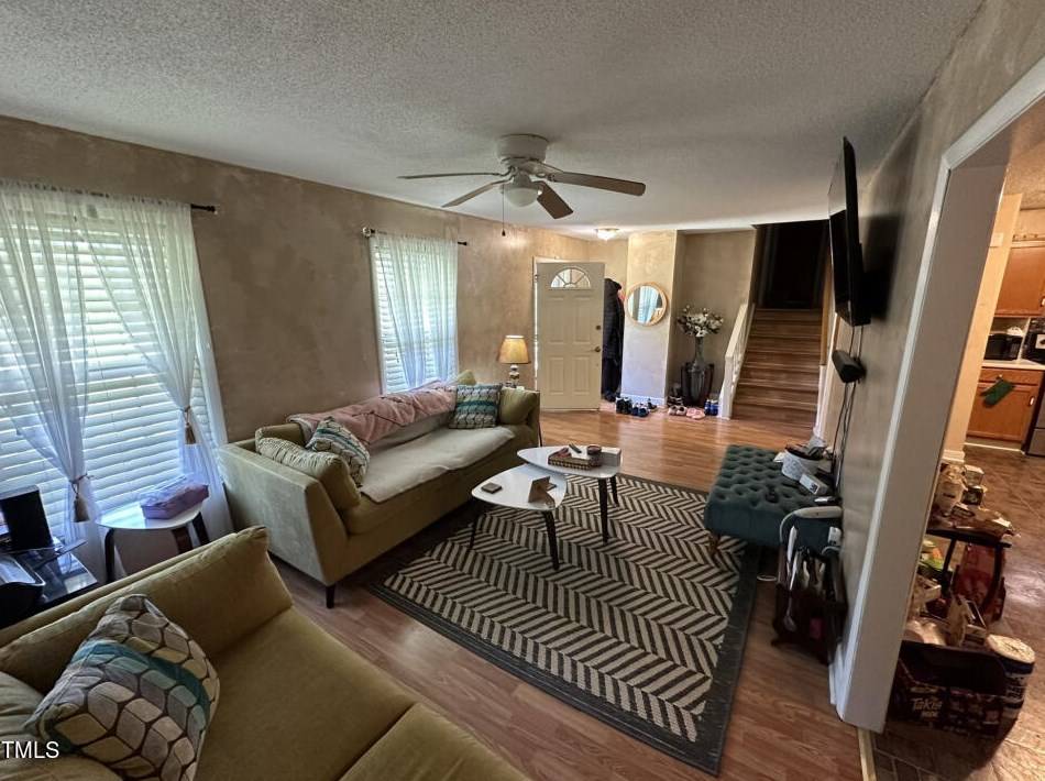 7628 Sable Dr, Fayetteville, NC 28303-1956