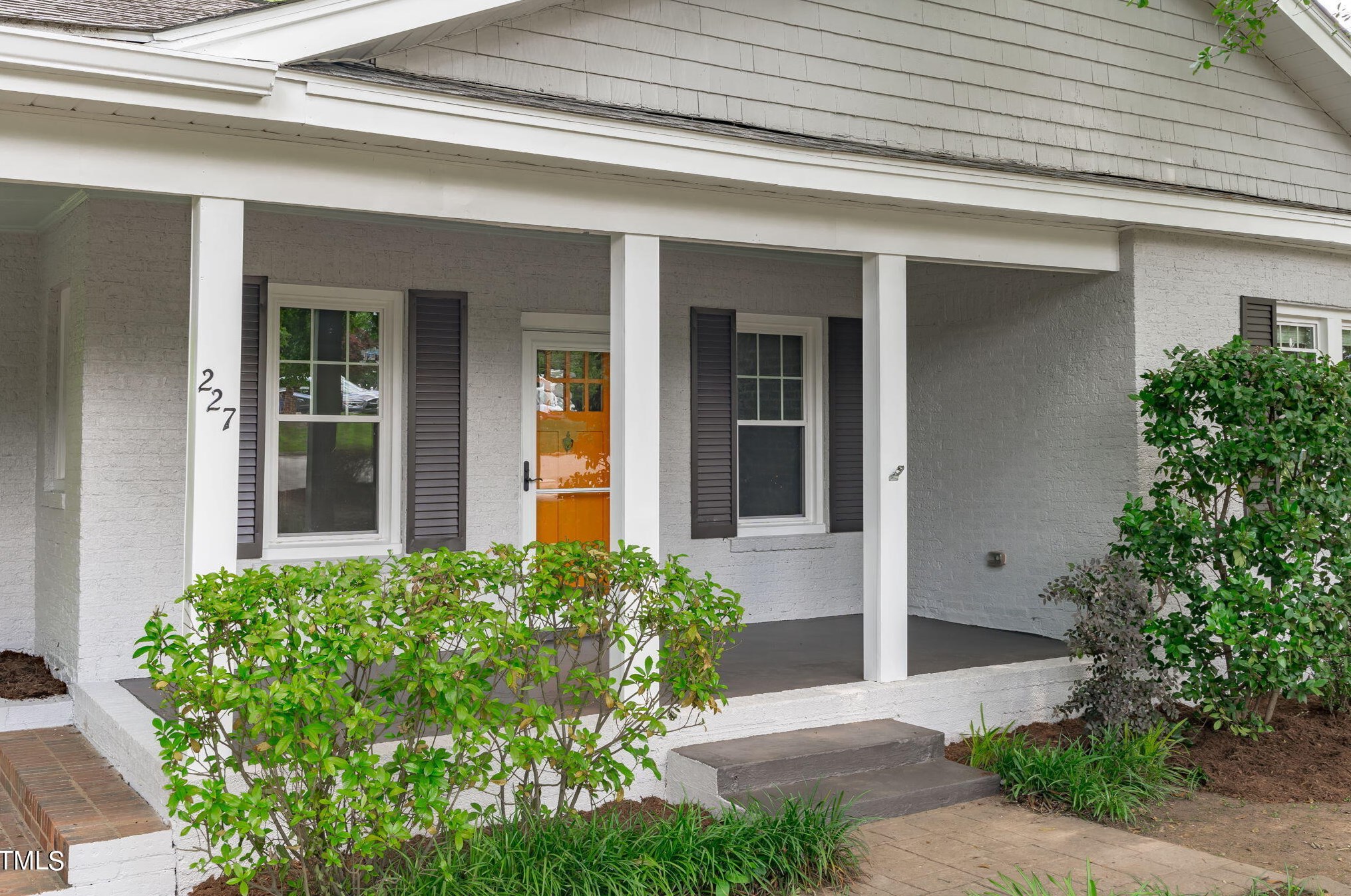 227 Hudson St, Raleigh, NC 27608-1634