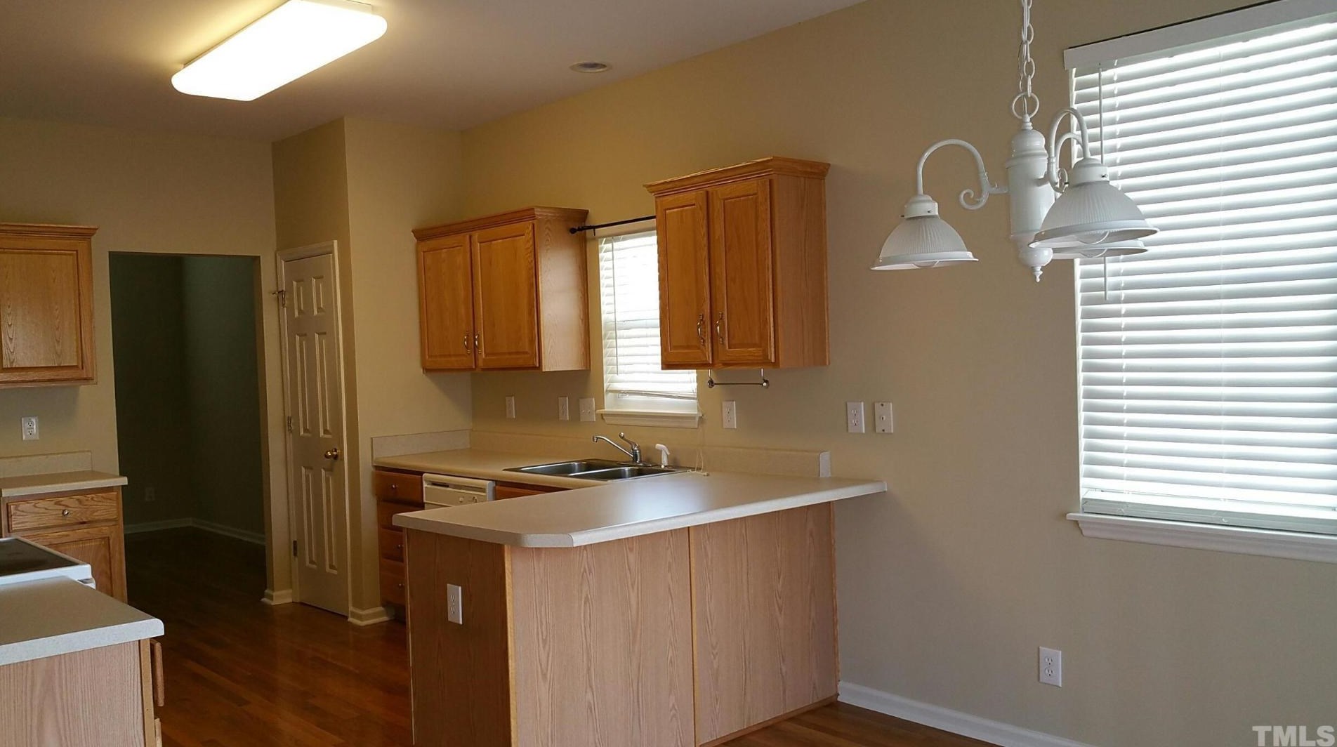 1007 Sophomore Ct, Durham, NC 27713