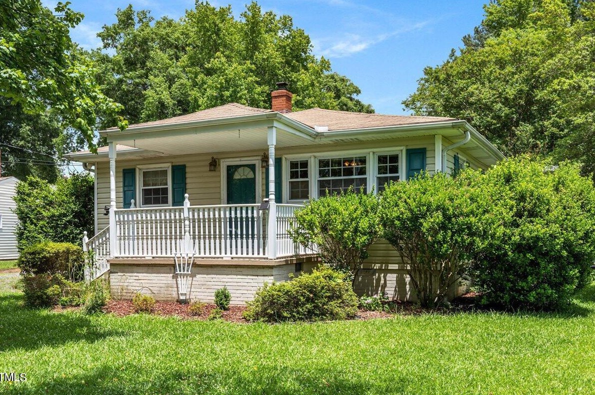 2616 Bullock Rd, Durham, NC 27704-3805