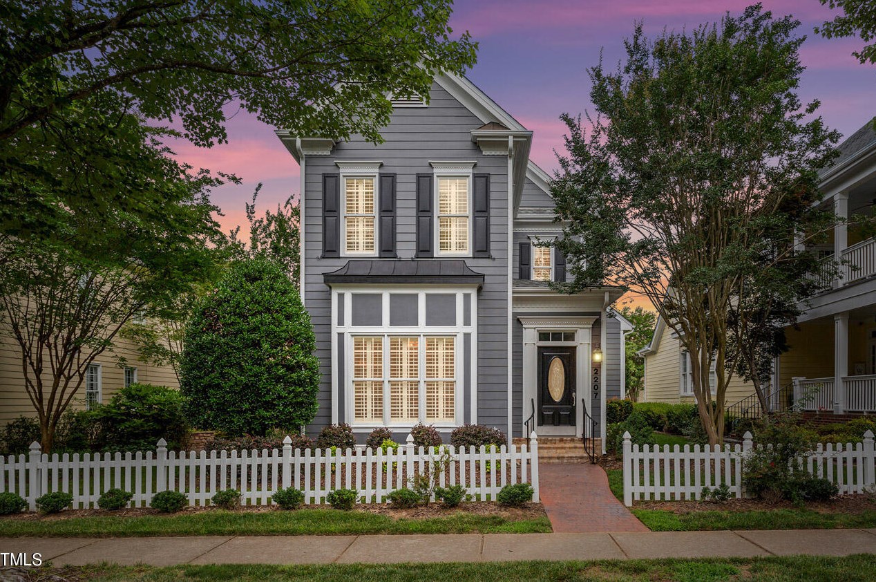2207 Hopeton Ave, Raleigh, NC 27614-7268