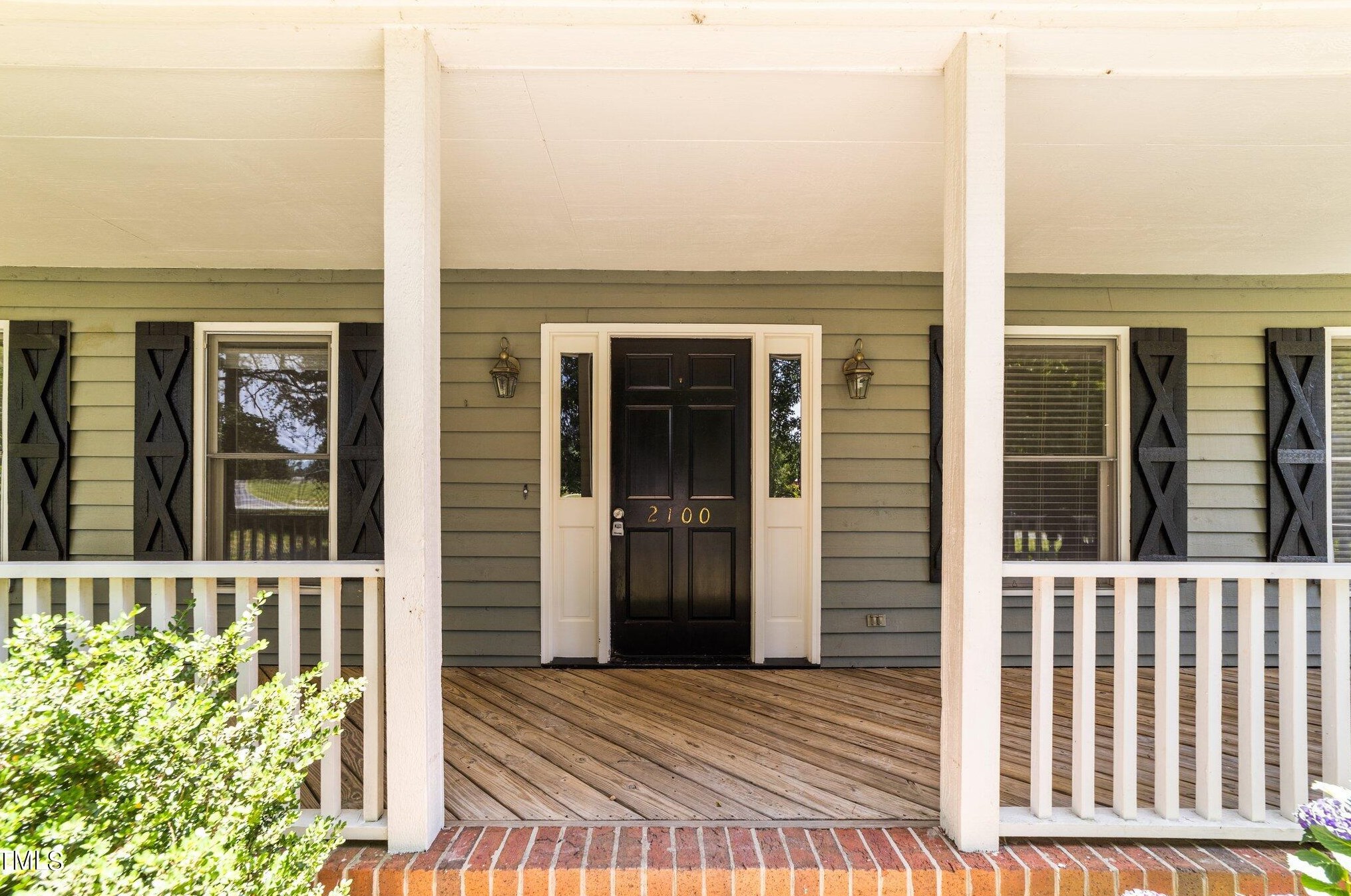 2100 Macon Glen Dr, Pleasant Gdns, NC 27313-8234