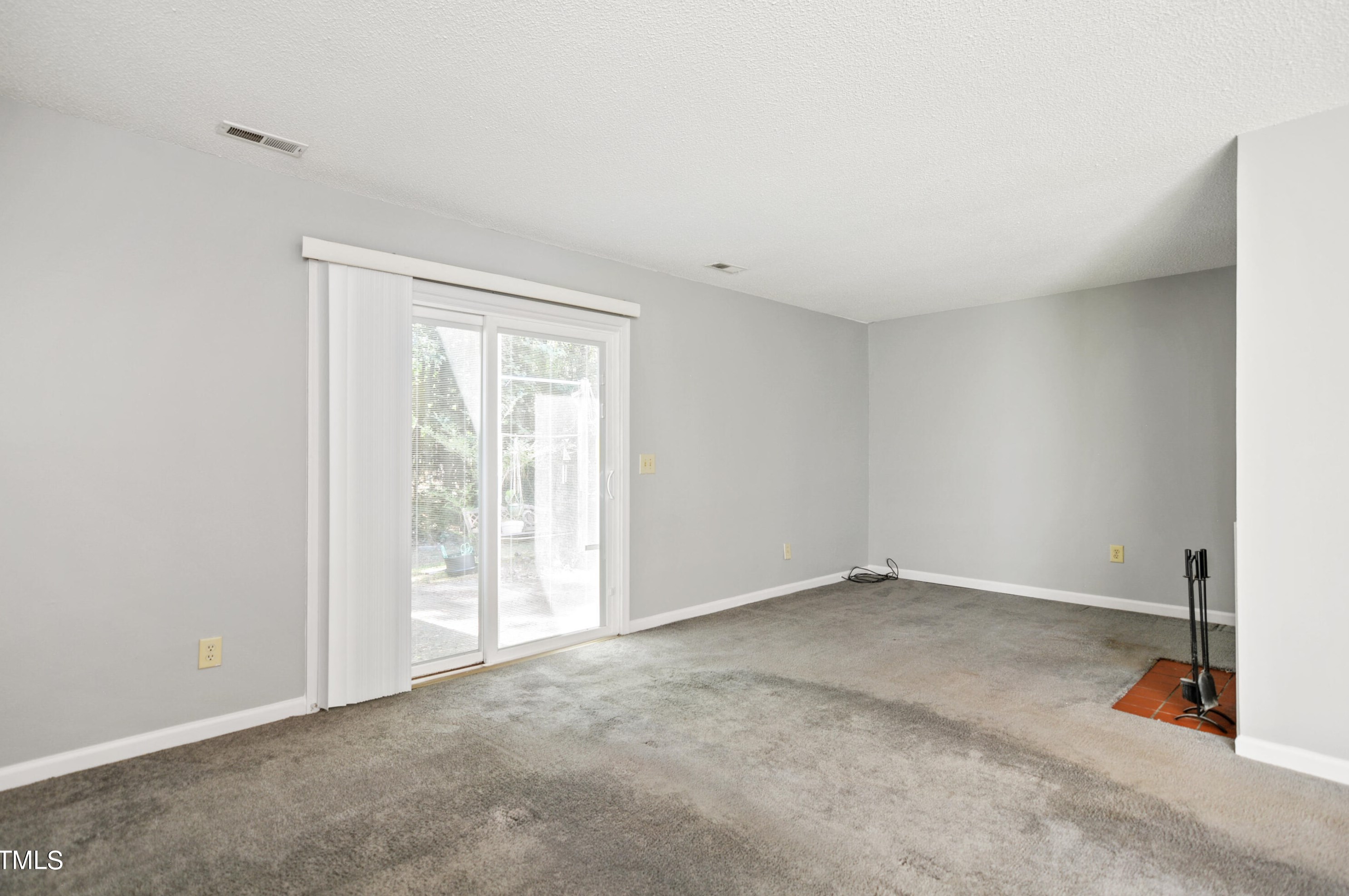 1227 Seaton Rd, Durham, NC 27713-2449