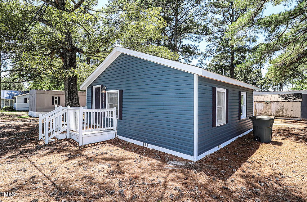 700 Little Rock Church Rd, Lucama, NC 27851-9181