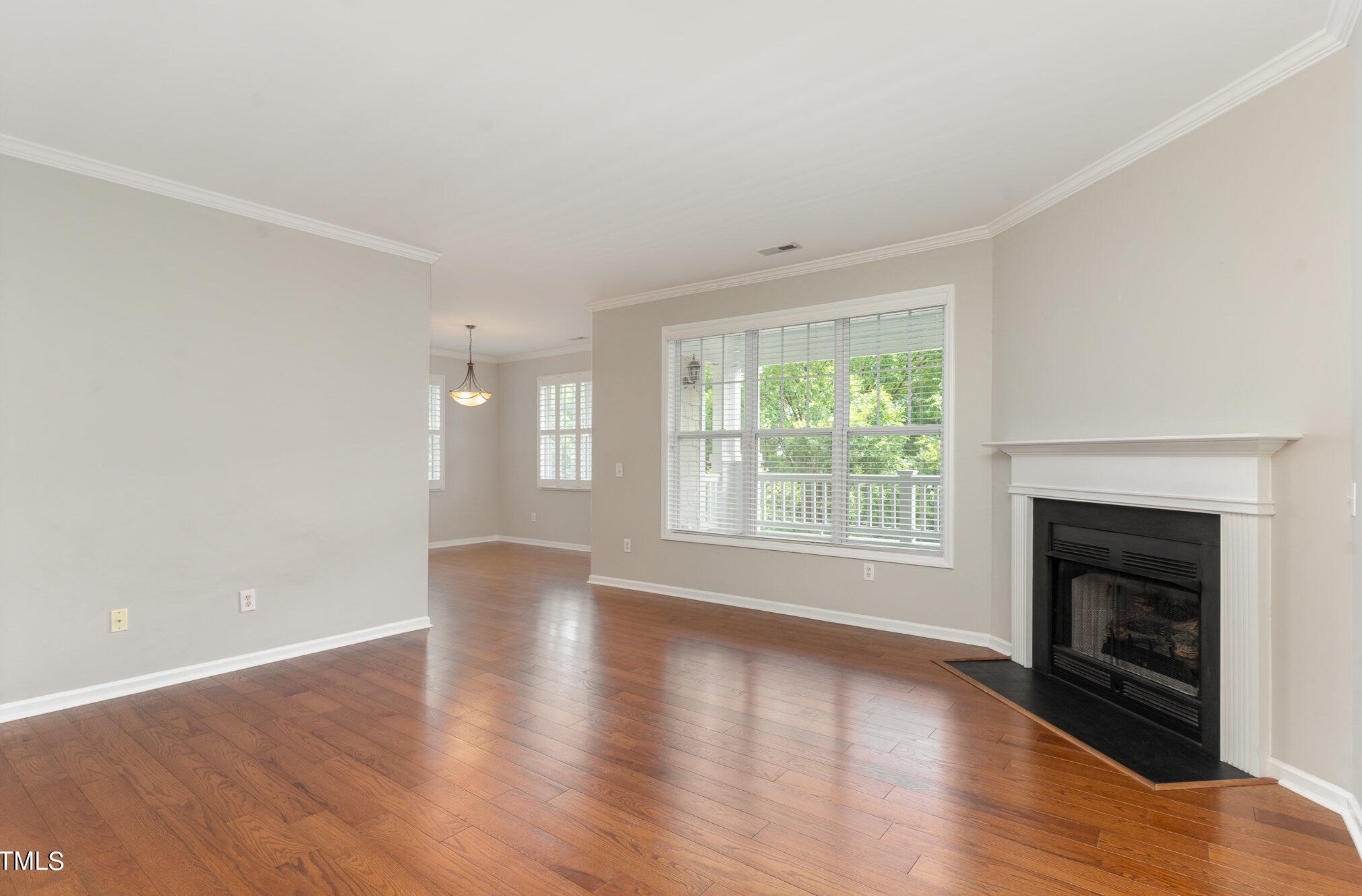 3131 Hemlock Forest Cir, Raleigh, NC 27612-2328