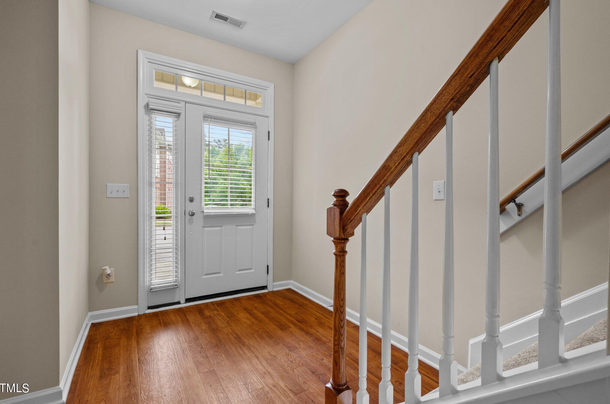 2030 Highland Village Dr, Cary, NC 27511-6756