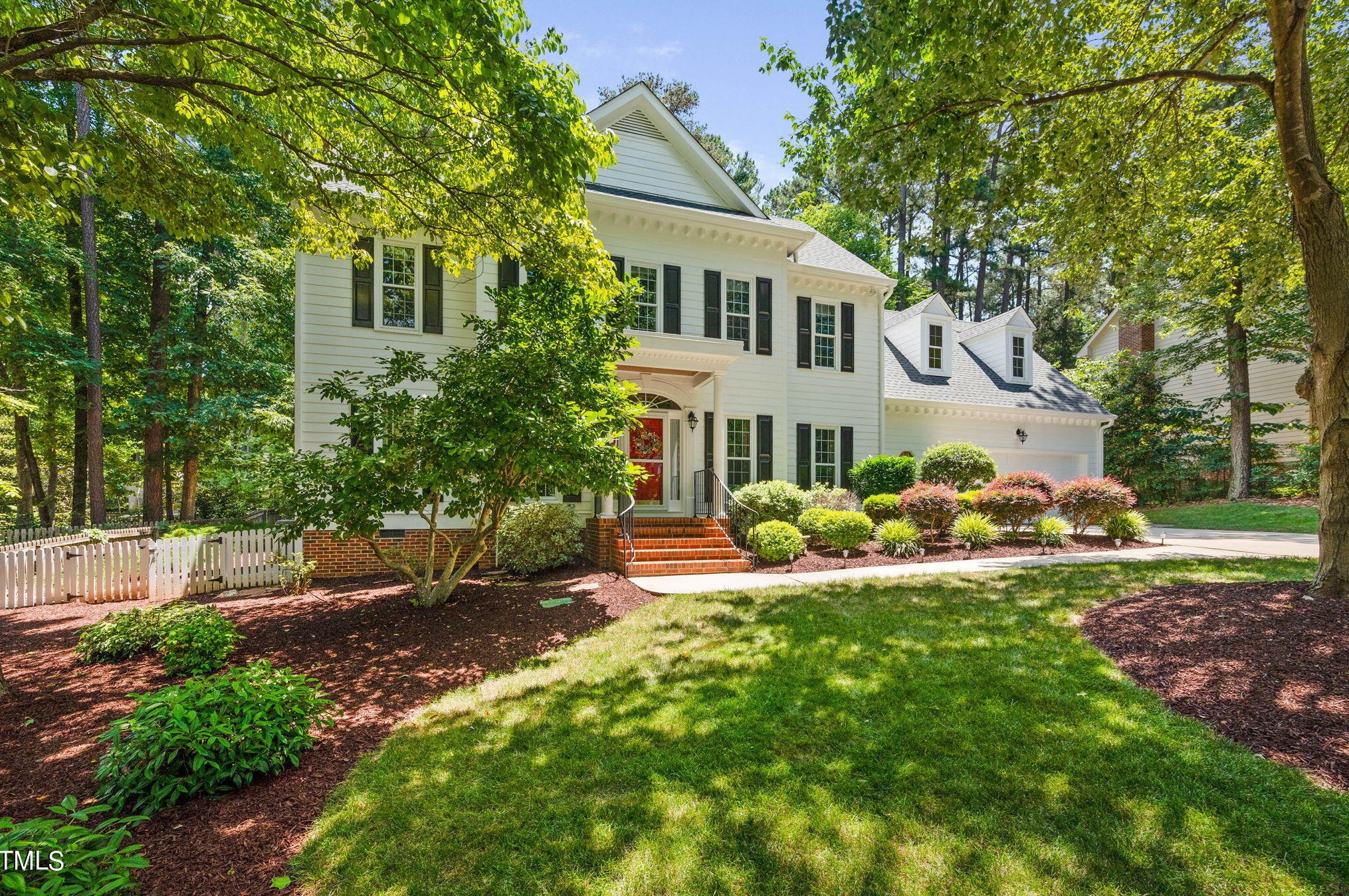 208 Kettlebridge Dr, Cary, NC 27511