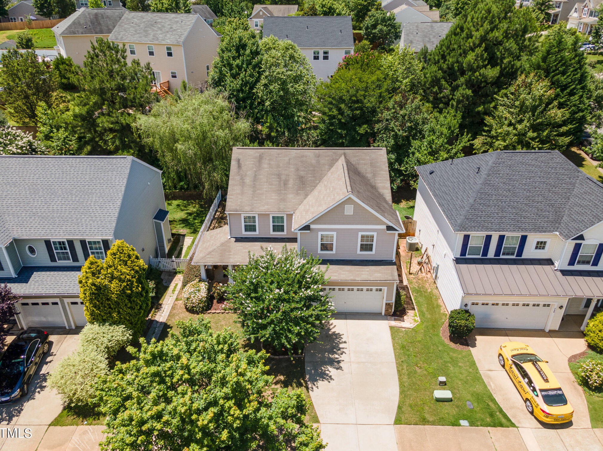 716 Wellspring Dr, Holly Springs, NC 27540-5934