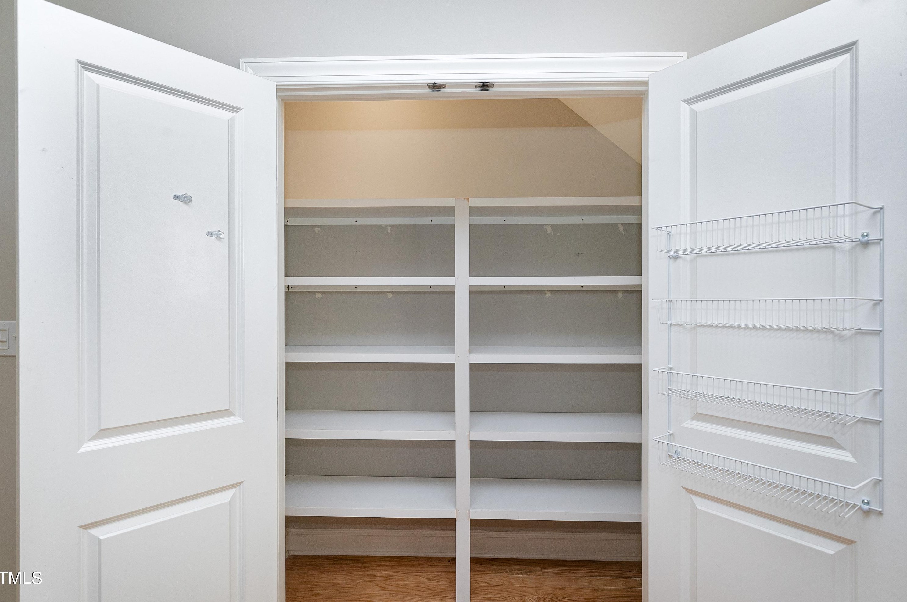 101 Windy Creek Ln, Apex NC 27502-5283 exterior