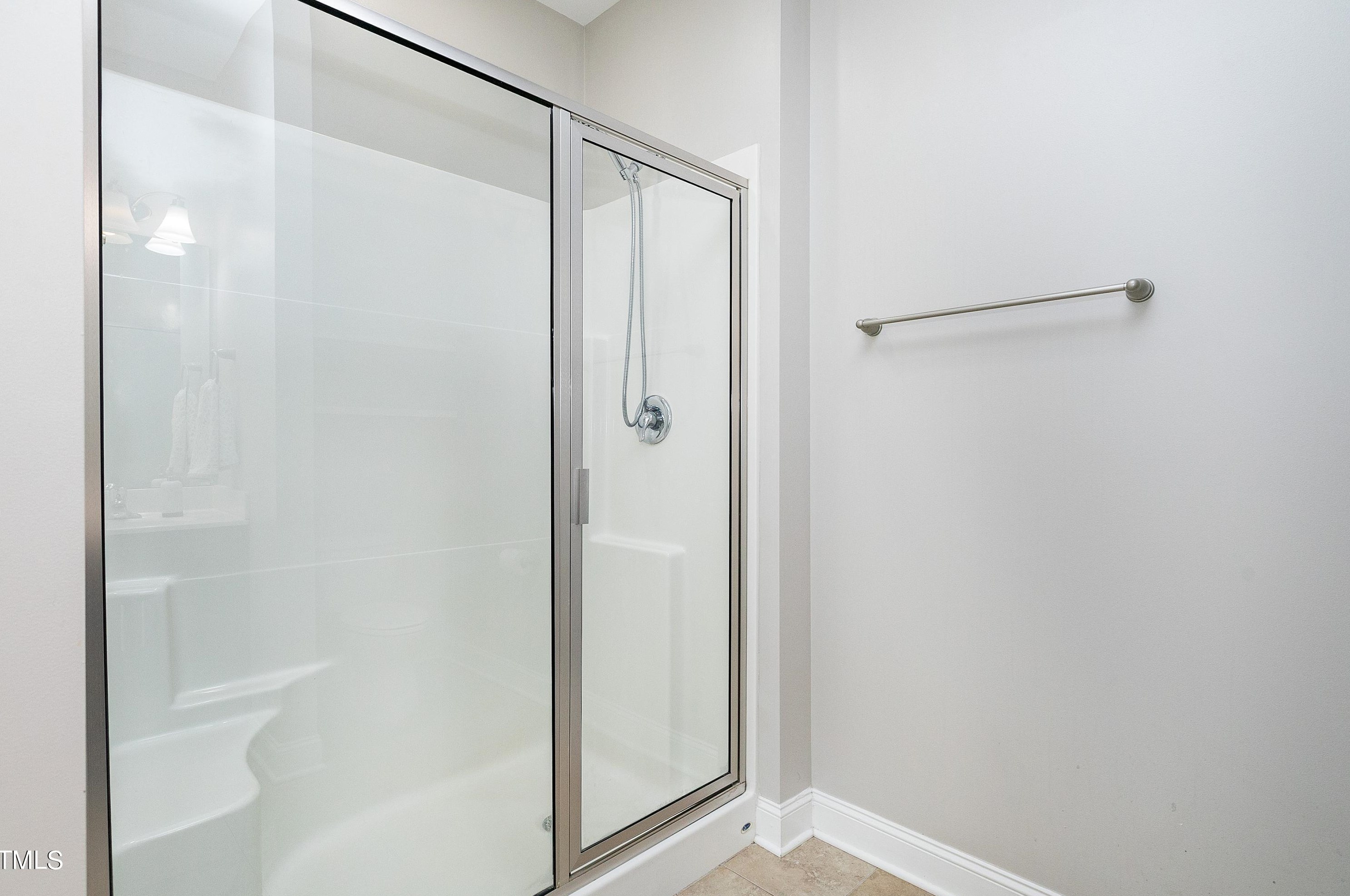 101 Windy Creek Ln, Apex NC 27502-5283 exterior