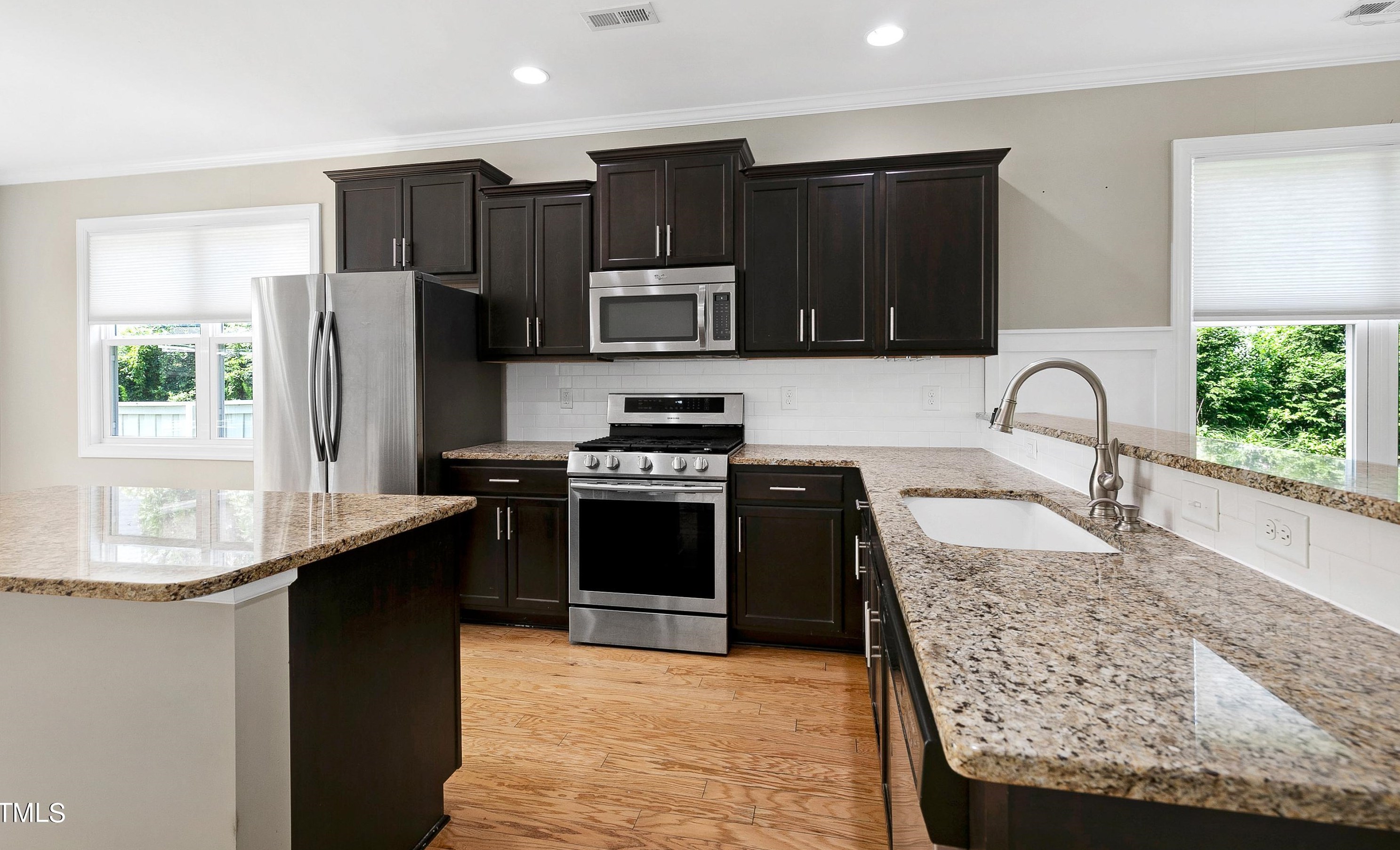 101 Windy Creek Ln, Apex NC 27502-5283 exterior