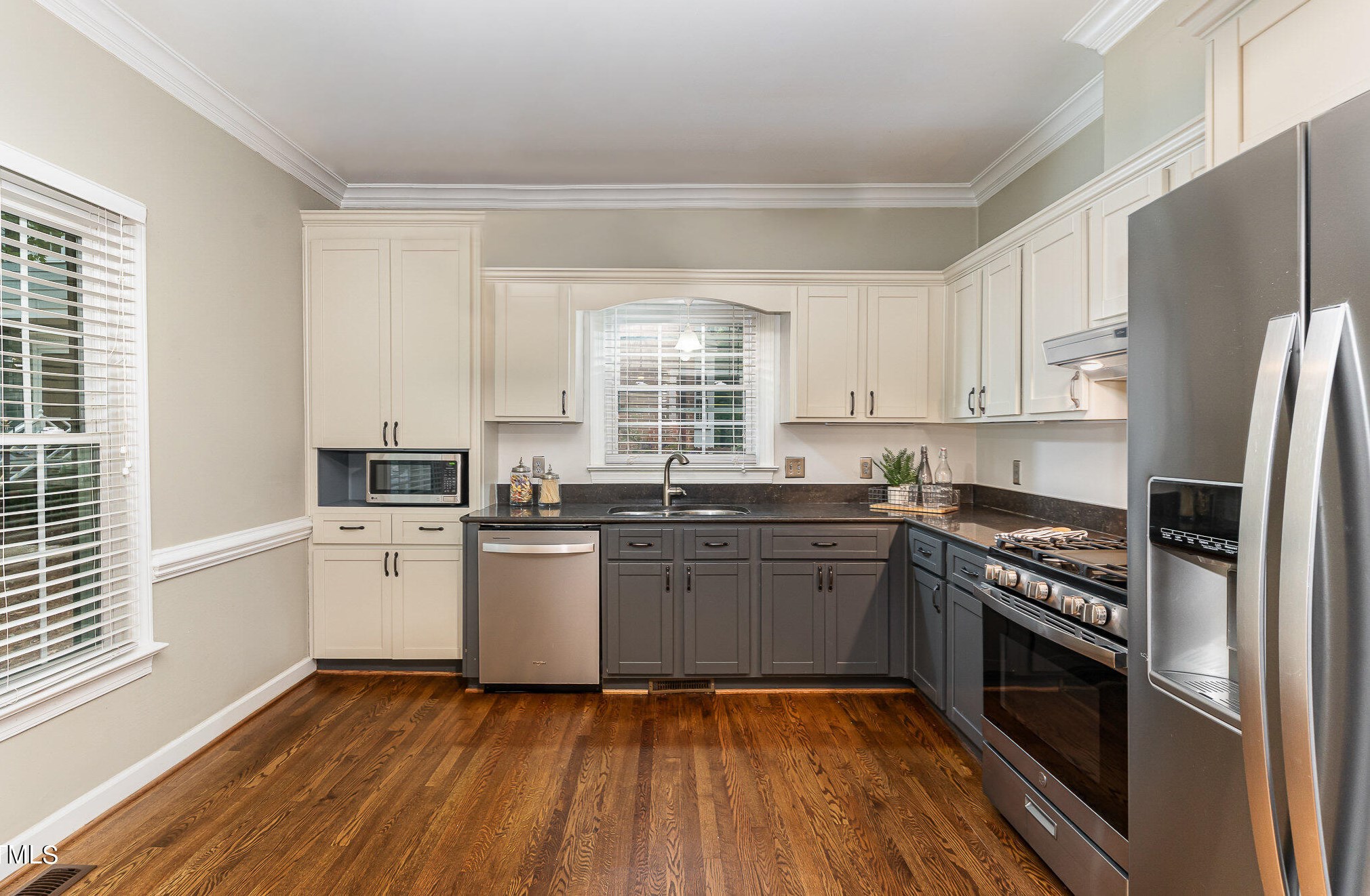 520 Weathergreen Dr, Raleigh, NC 27615-3219