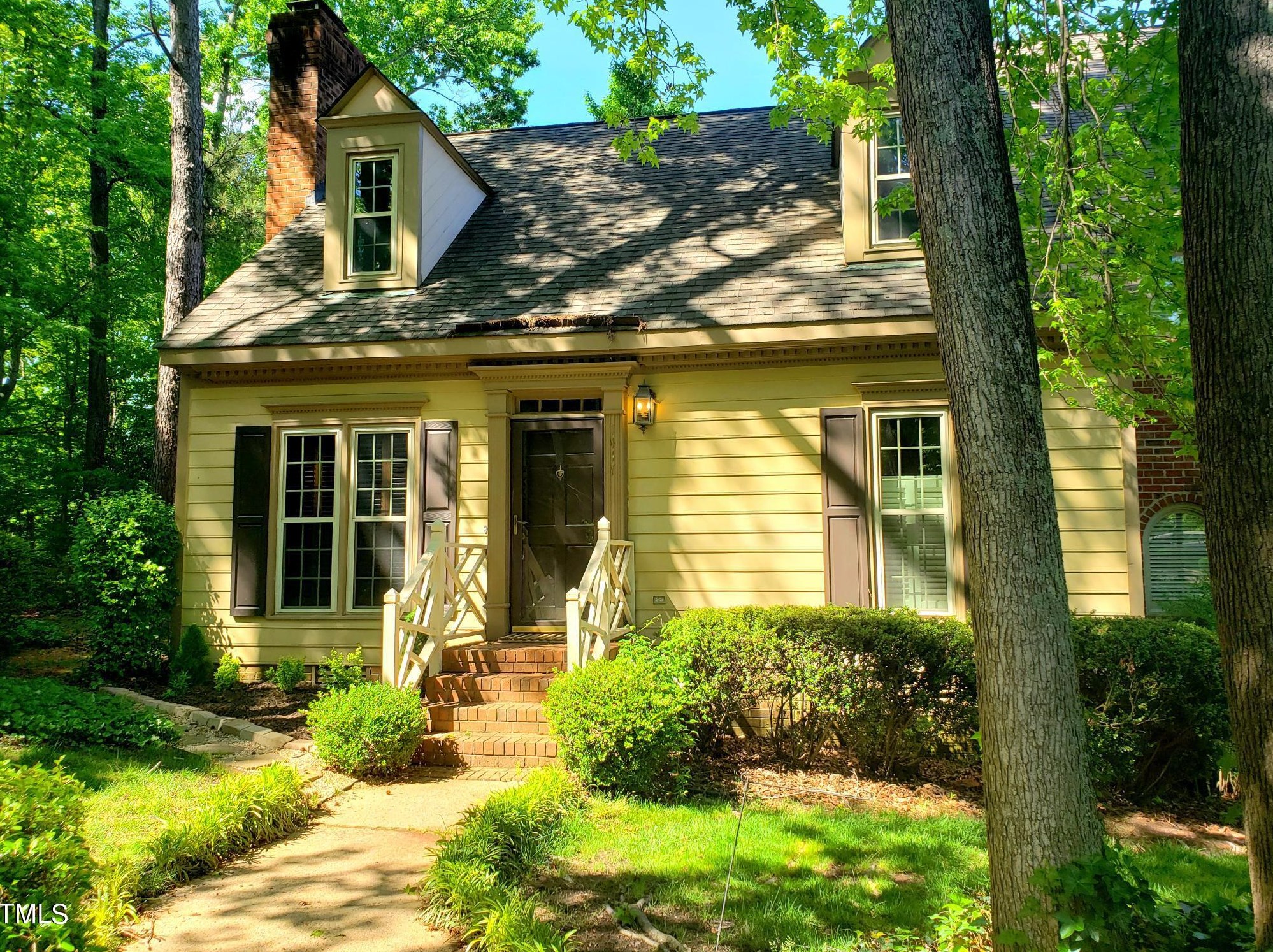 1417 Fowlkes Pl, Raleigh, NC 27612