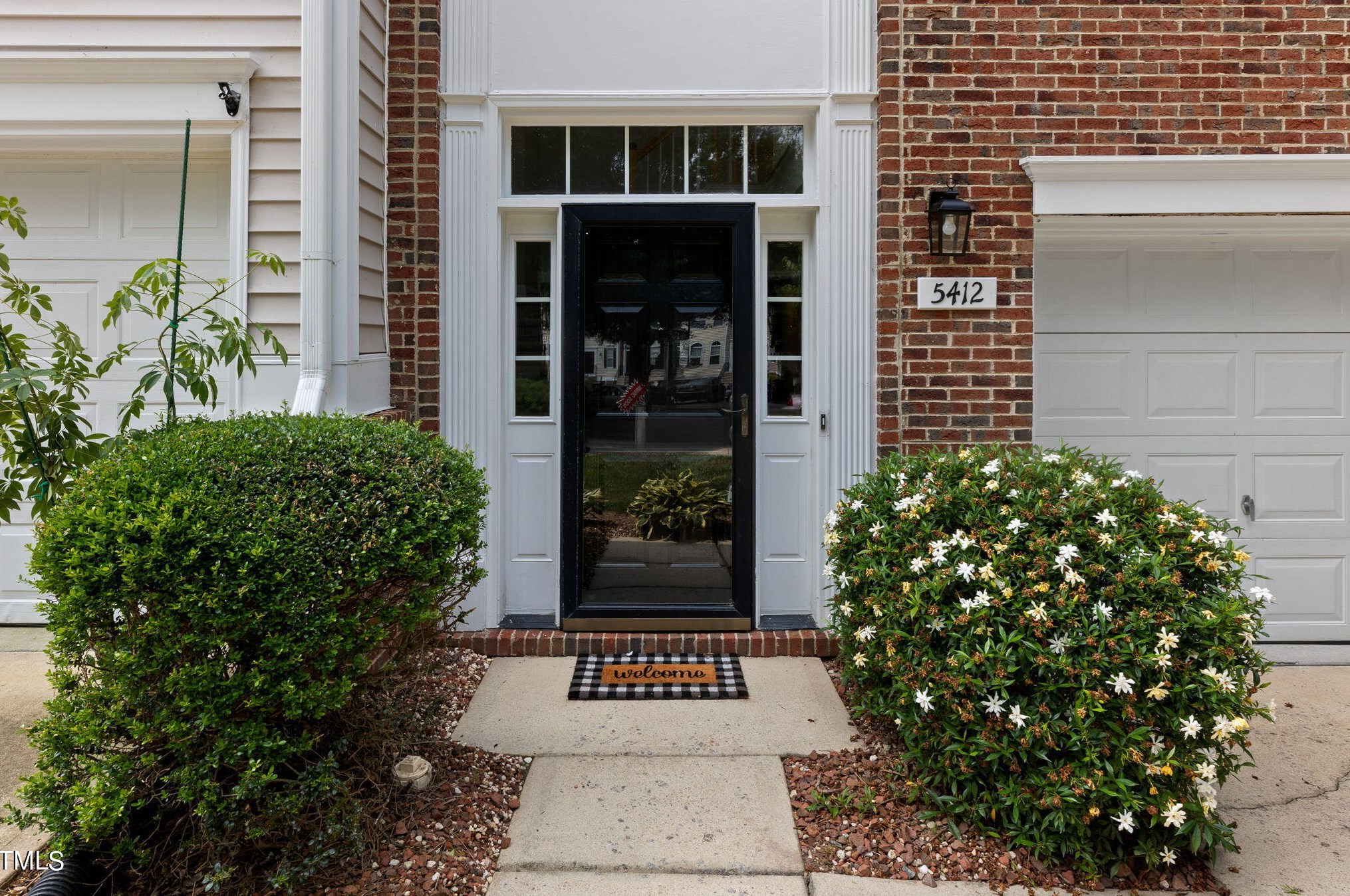 5412 Crabtree Park Ct, Raleigh, NC 27612