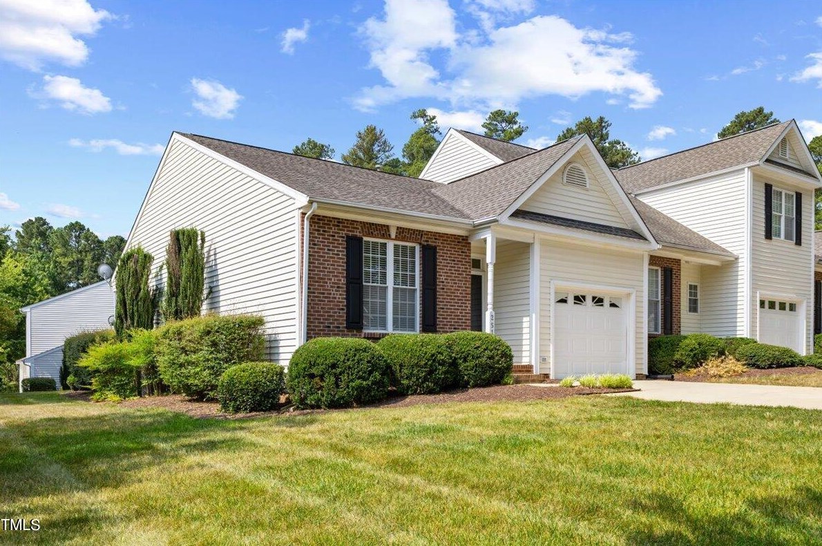 2514 Fort Hill Ct, Raleigh, NC 27615