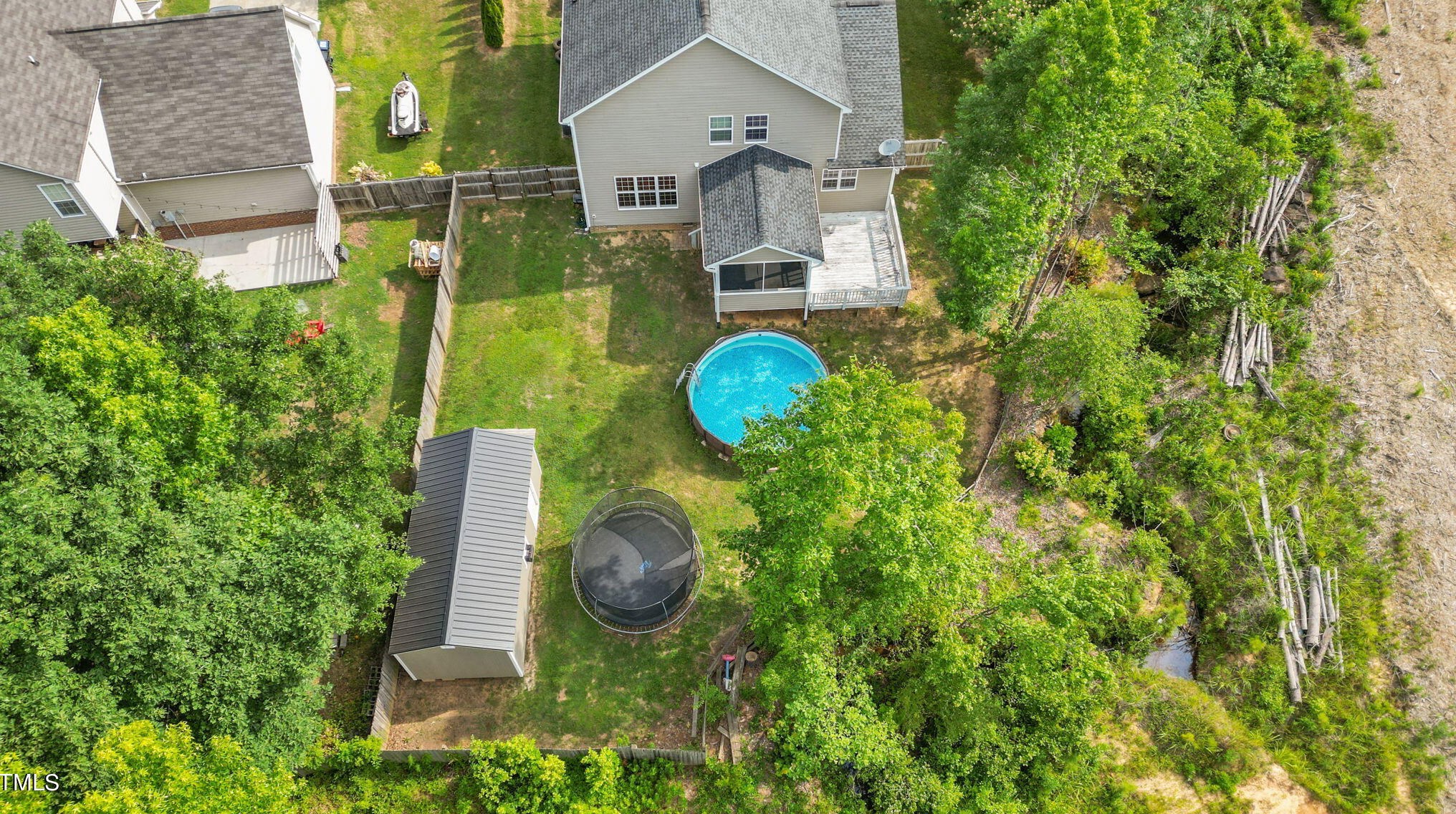 537 Tucks Ct, Sanford, NC 27330