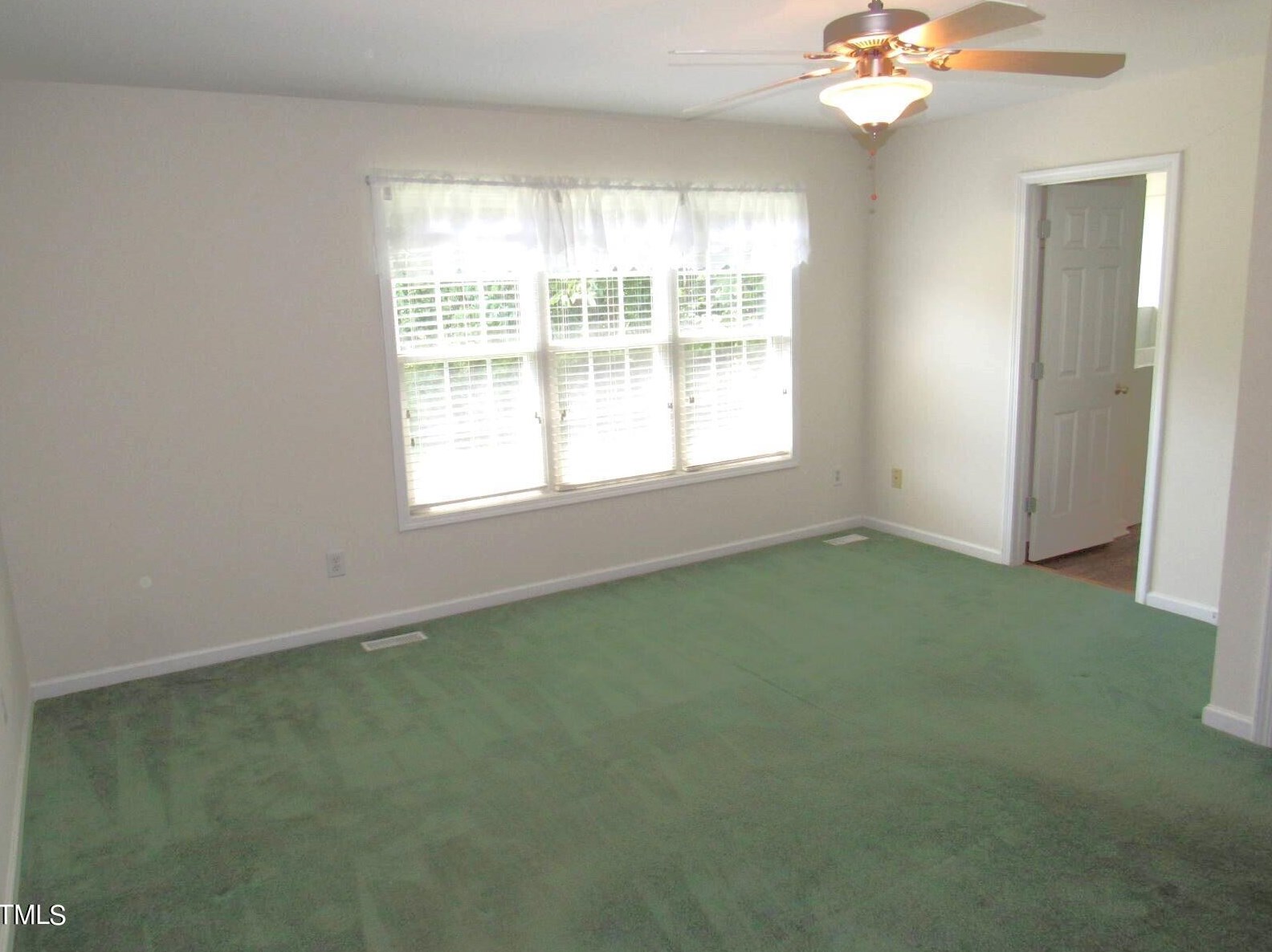 3639 Ashton Glen Ln, Oxford NC 27565-9540 exterior