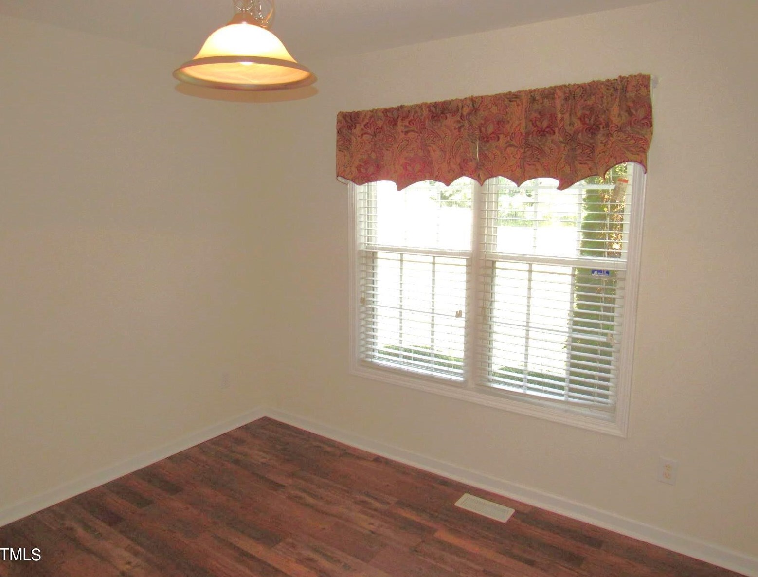 3639 Ashton Glen Ln, Oxford NC 27565-9540 exterior