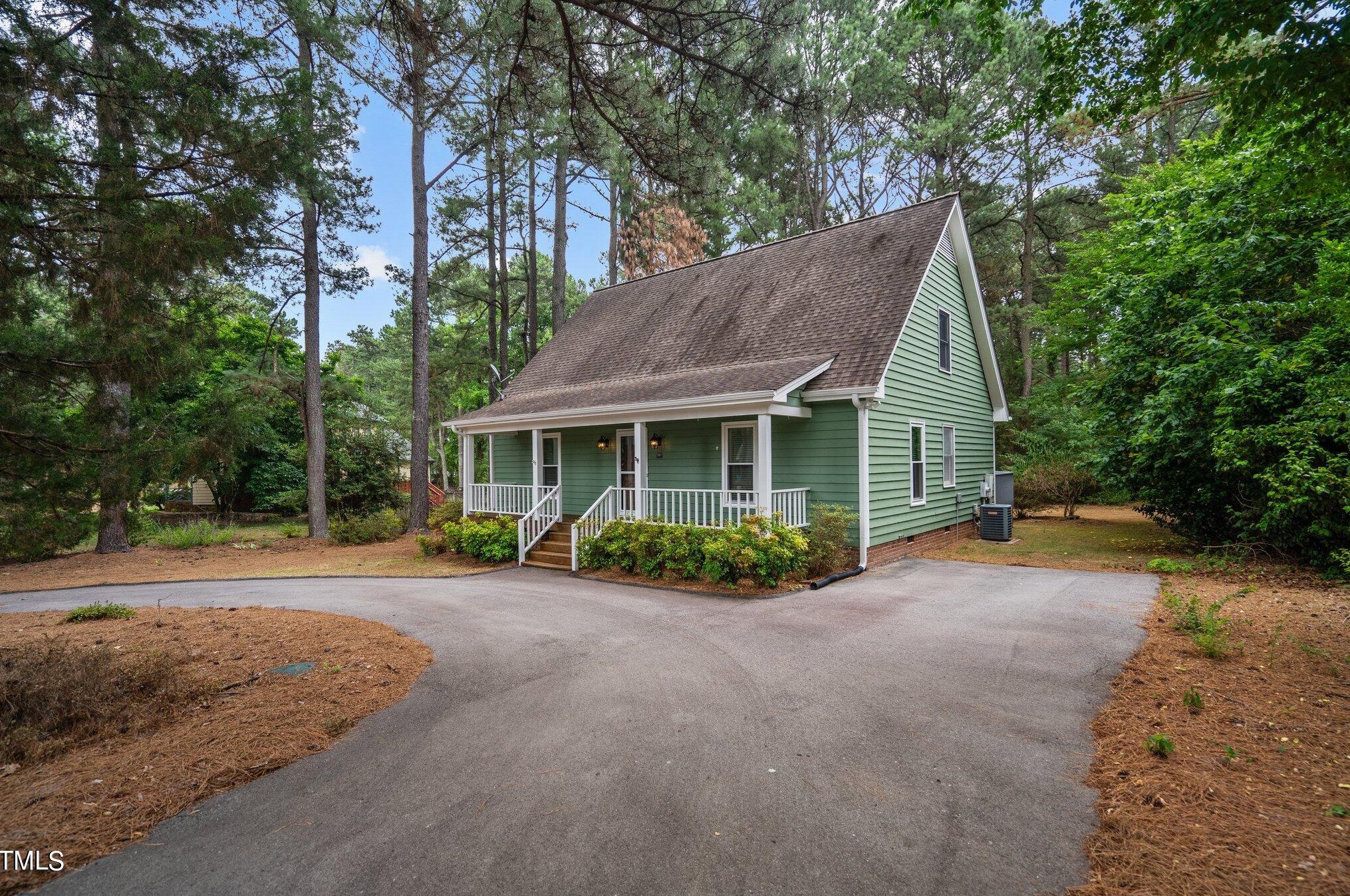 2613 Howard Rd, Raleigh, NC 27613