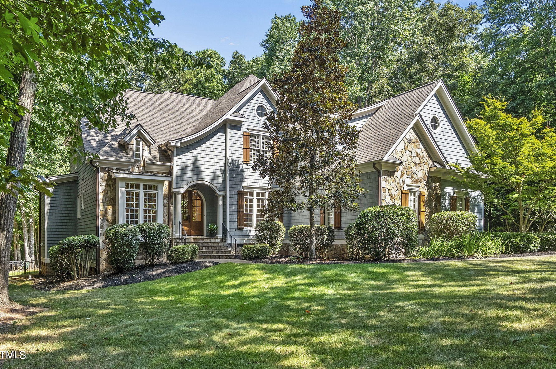 1016 Quiet Ridge Cir, Raleigh, NC 27614