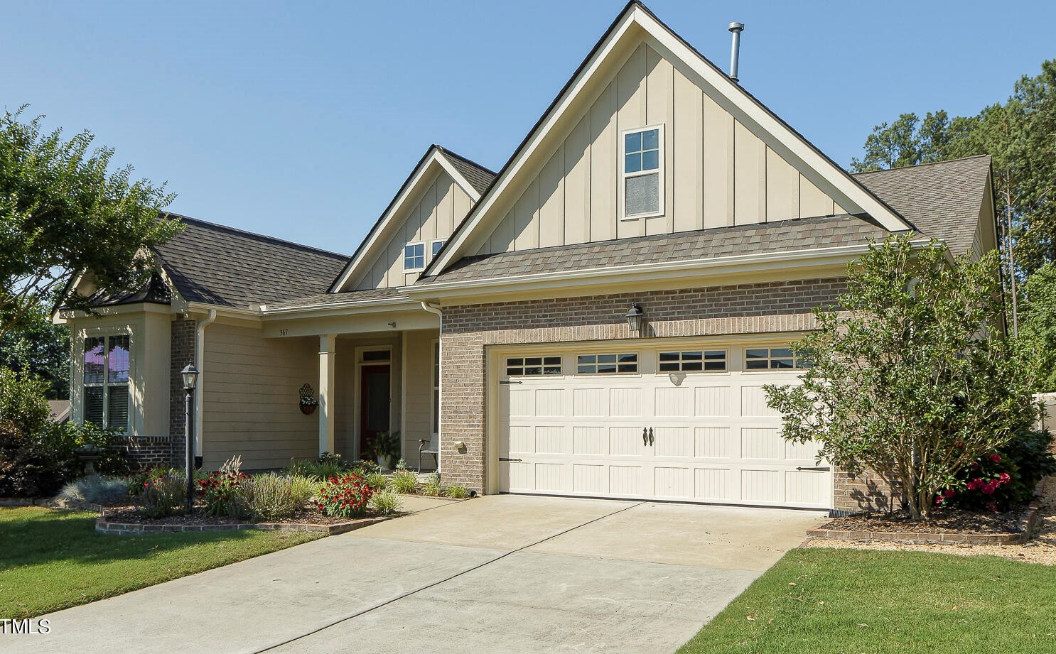 367 Apalachia Lake Dr, Fuquay Varina, NC 27526